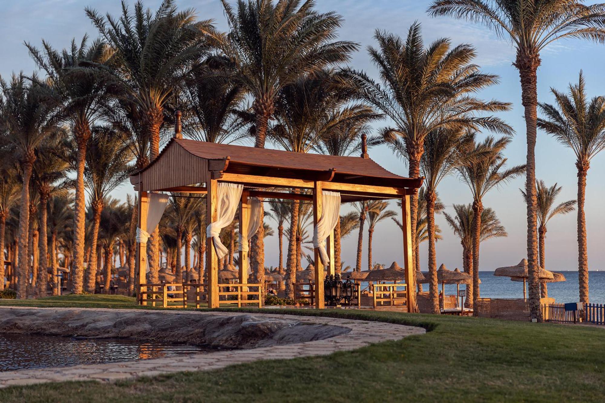 Palm Royale - 5* Soma Bay