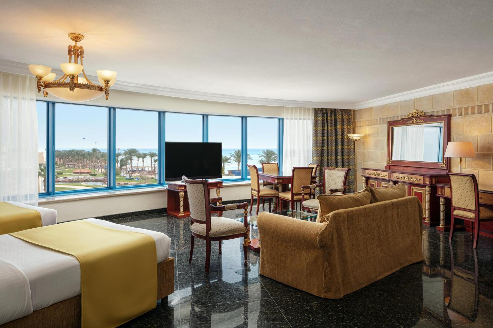 Resort Palm Royale - Soma Bay