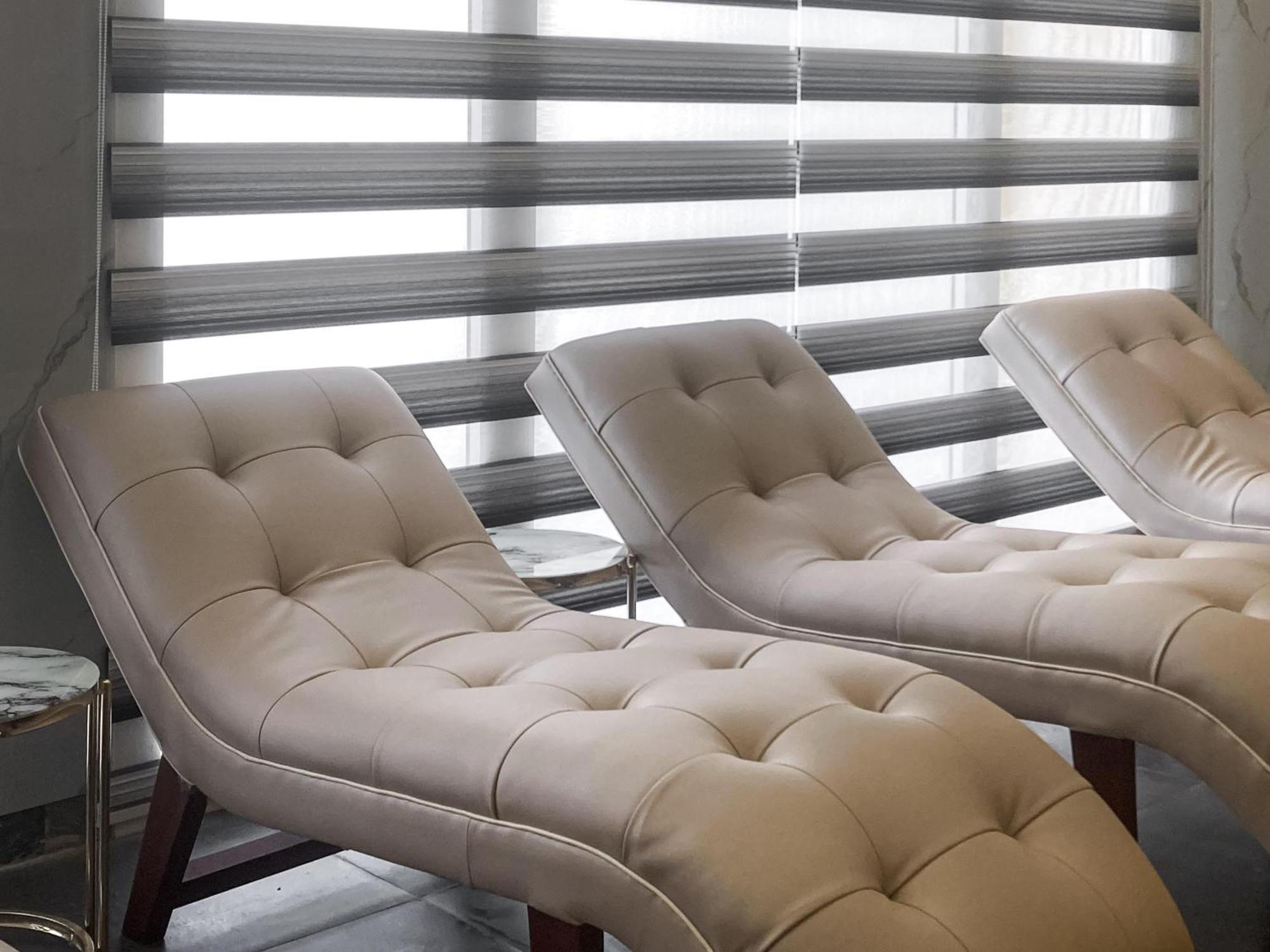 Palm Royale -