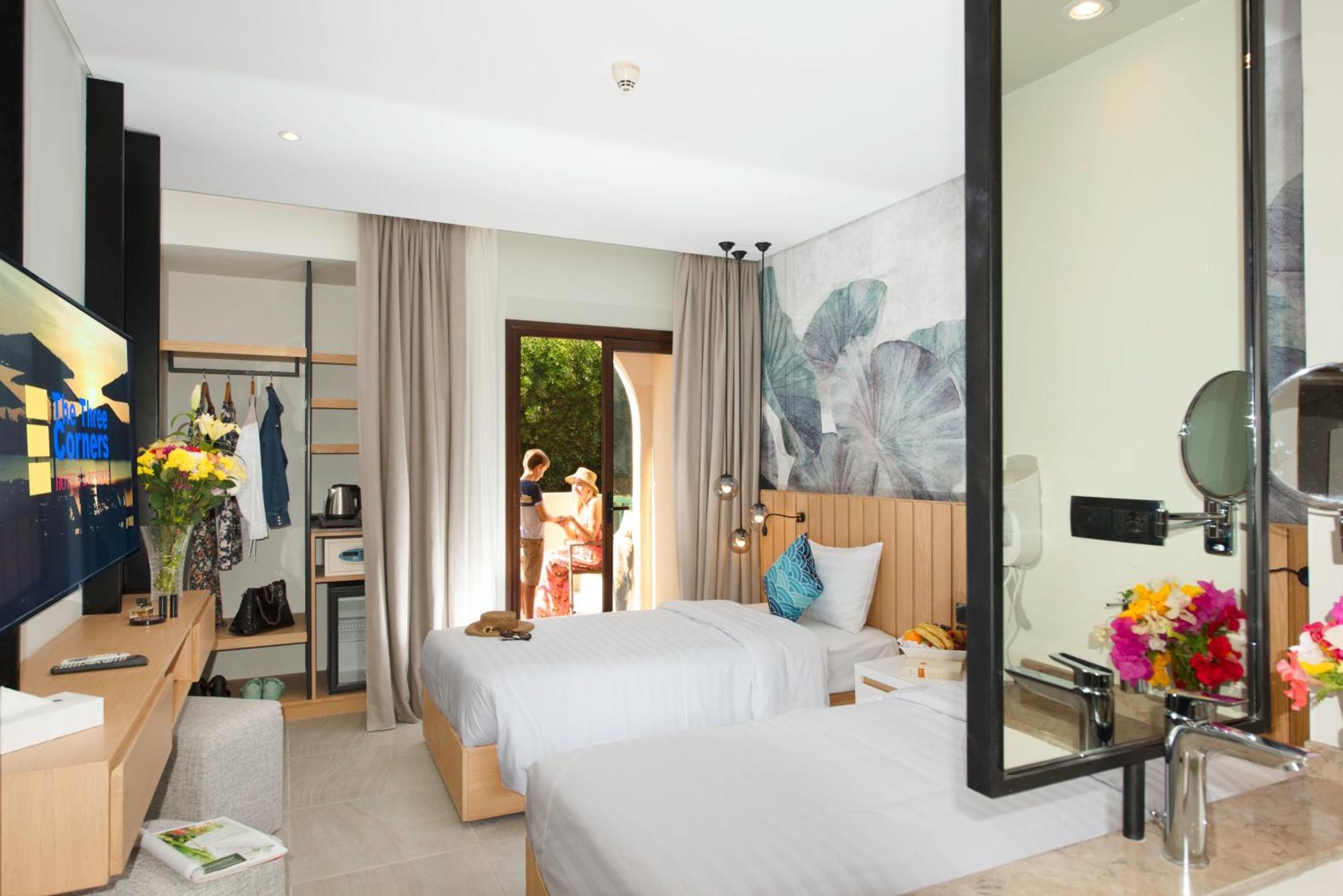 Three Corners Rihana 4*
