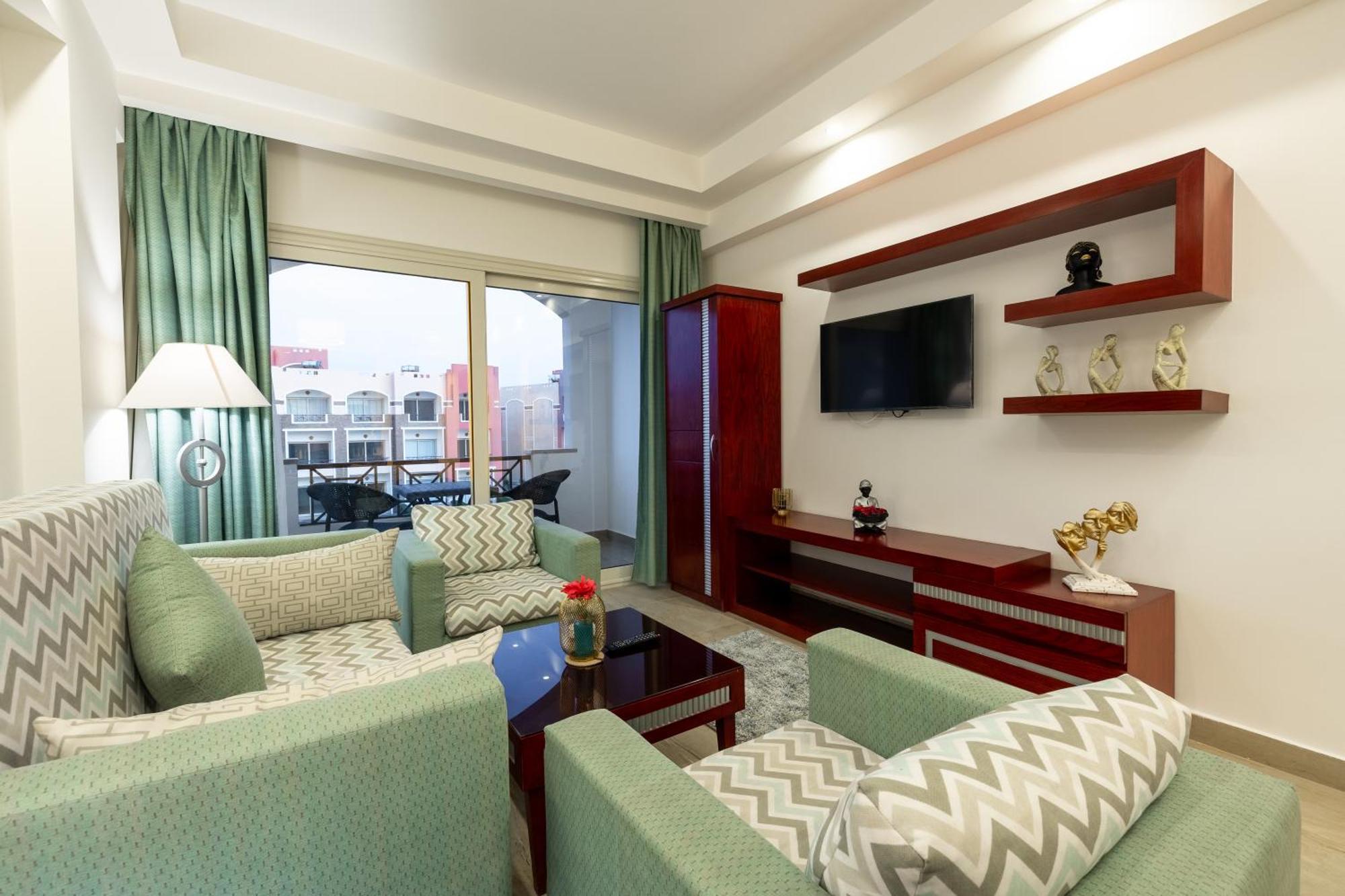 Oyster Bay Abu Dabab