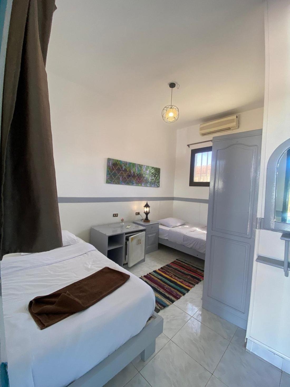 Mirage Village Hostel *