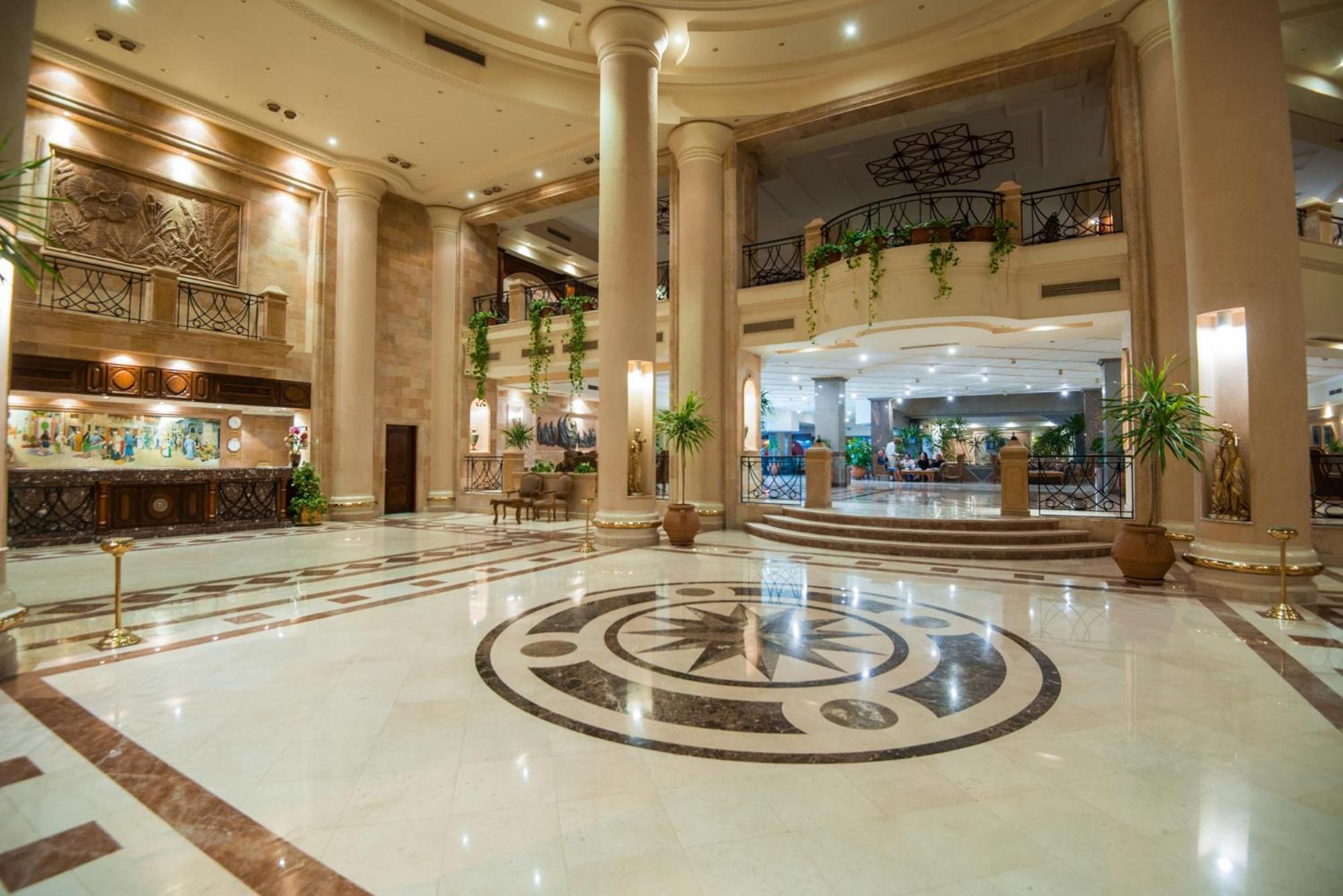 Resort Shams 4*
