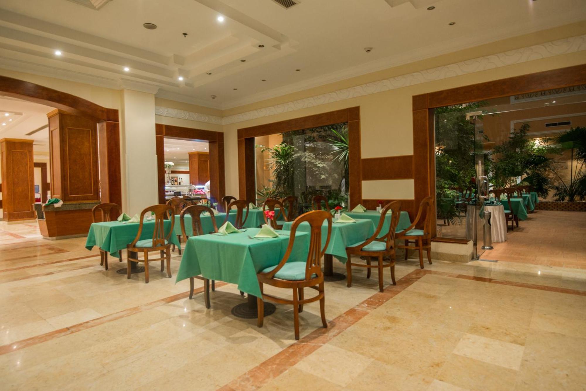 Resort Imperial Shams Abu Soma