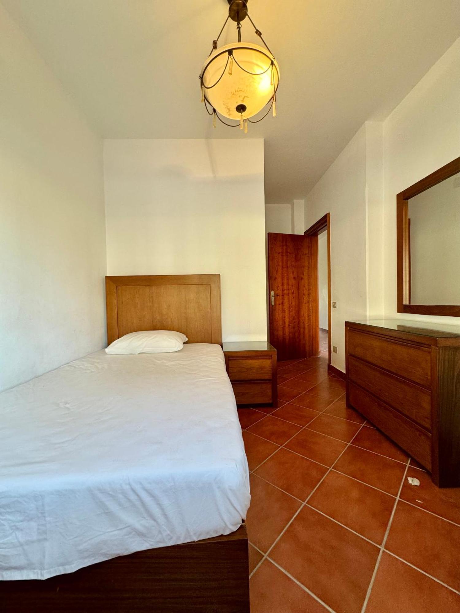 Luxury 5br With Sea View & Garden In Einbay Villa *