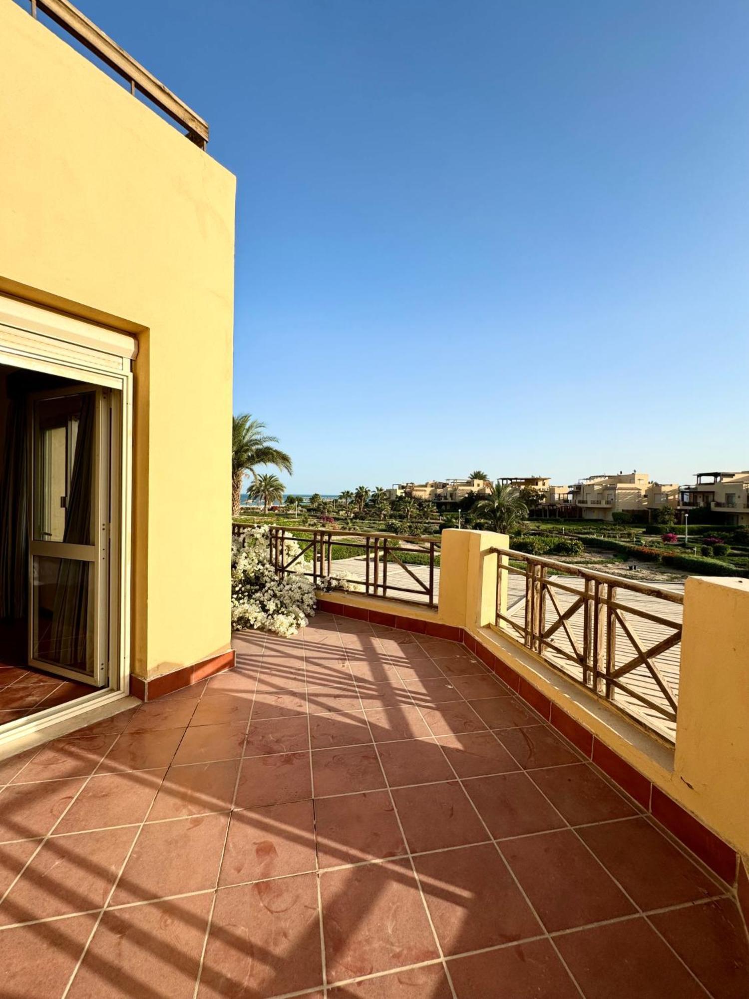 Luxury 5br With Sea View & Garden In Einbay Ain Sukhna