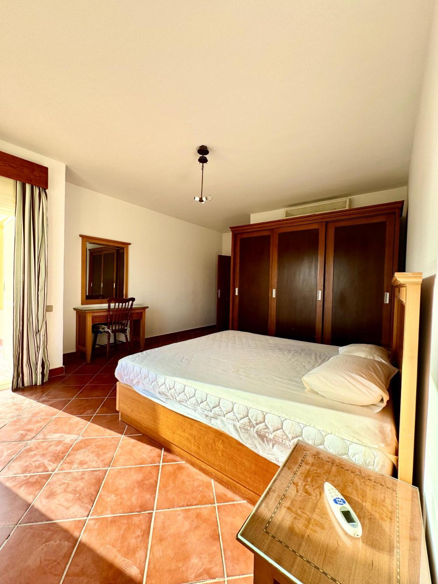 Luxury 5br With Sea View & Garden In Einbay Villa *