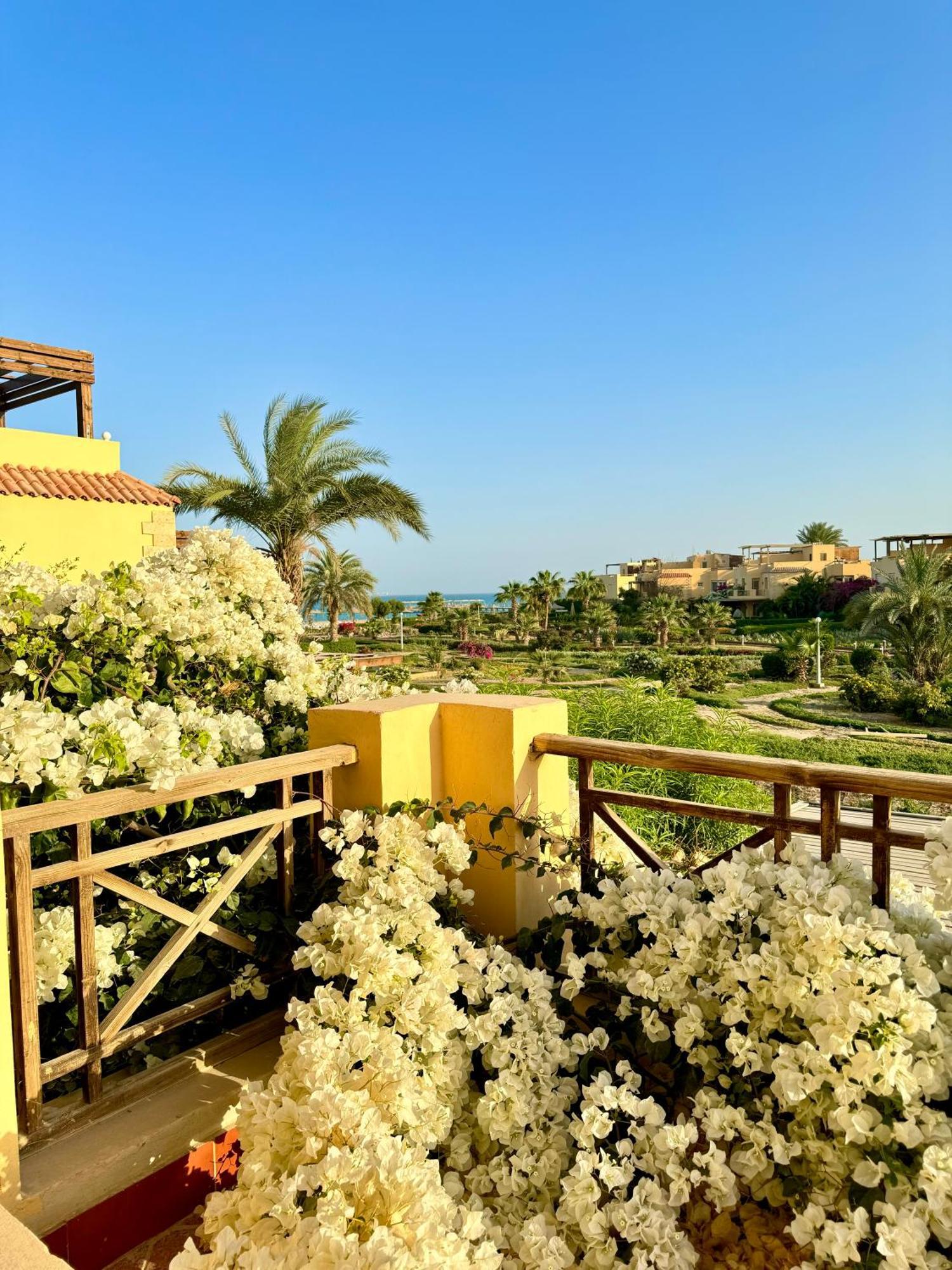 Luxury 5br With Sea View & Garden In Einbay Ain Sukhna
