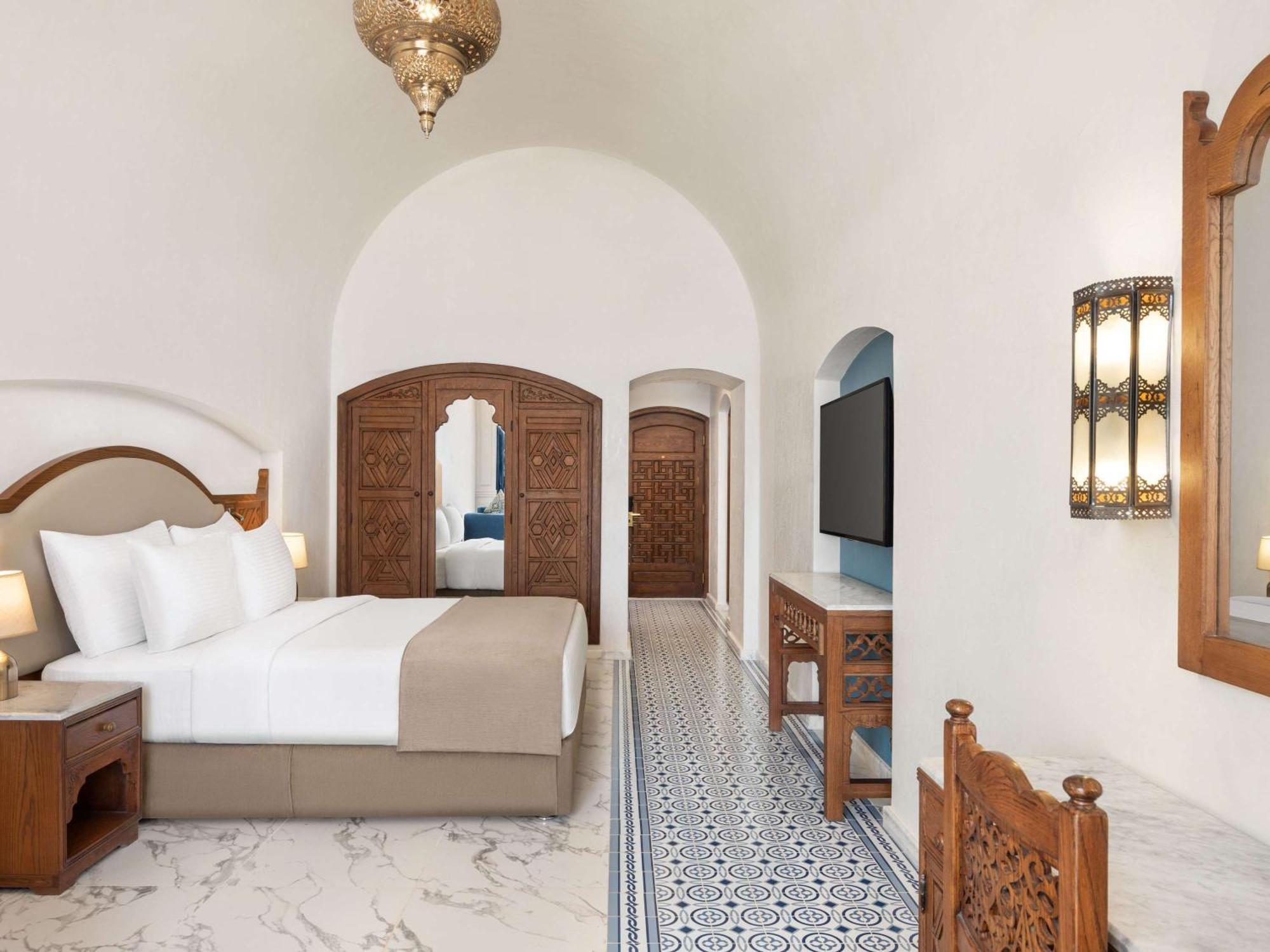 Movenpick Sheikh 5*