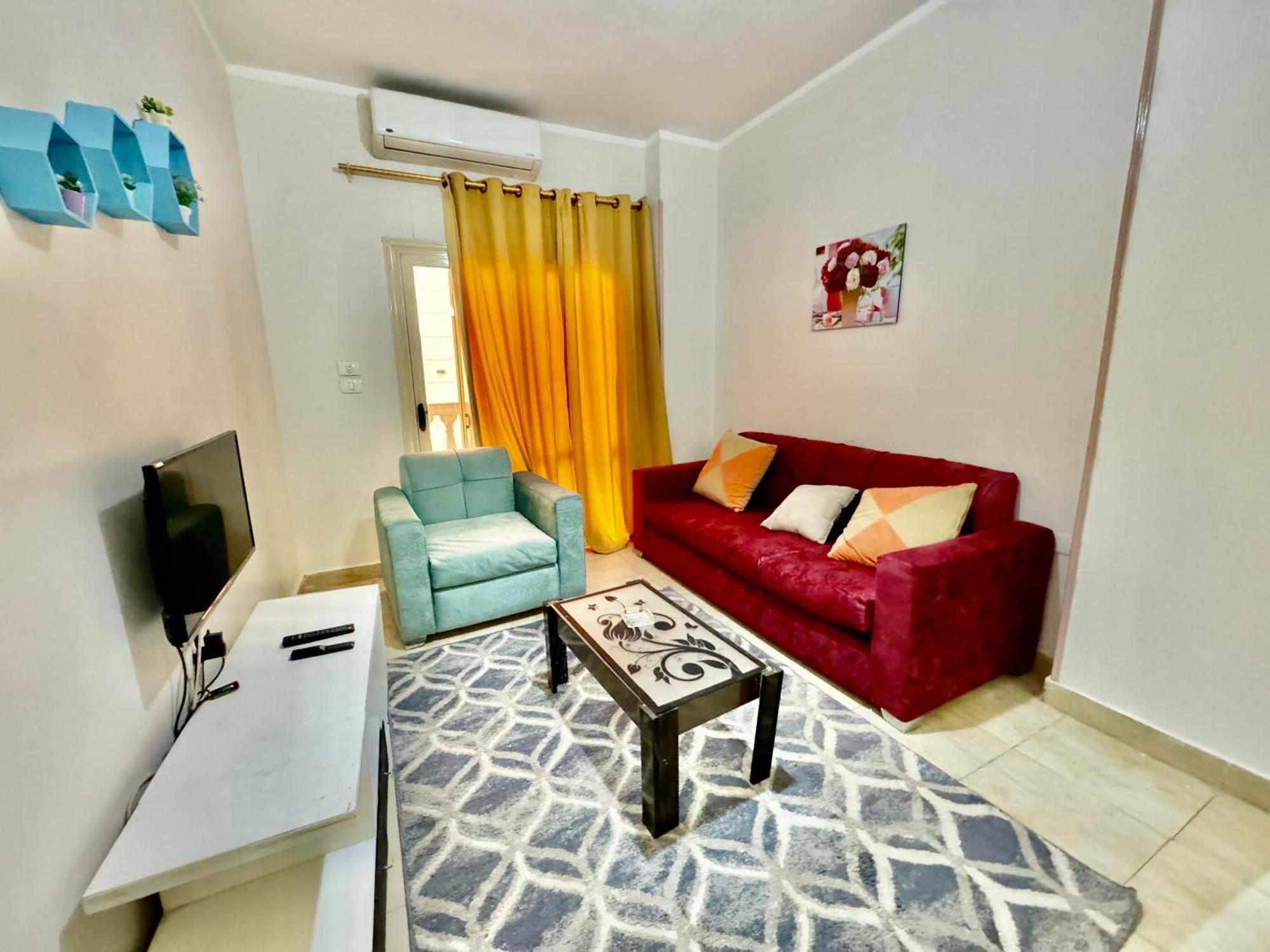 Charbel Aparthotel