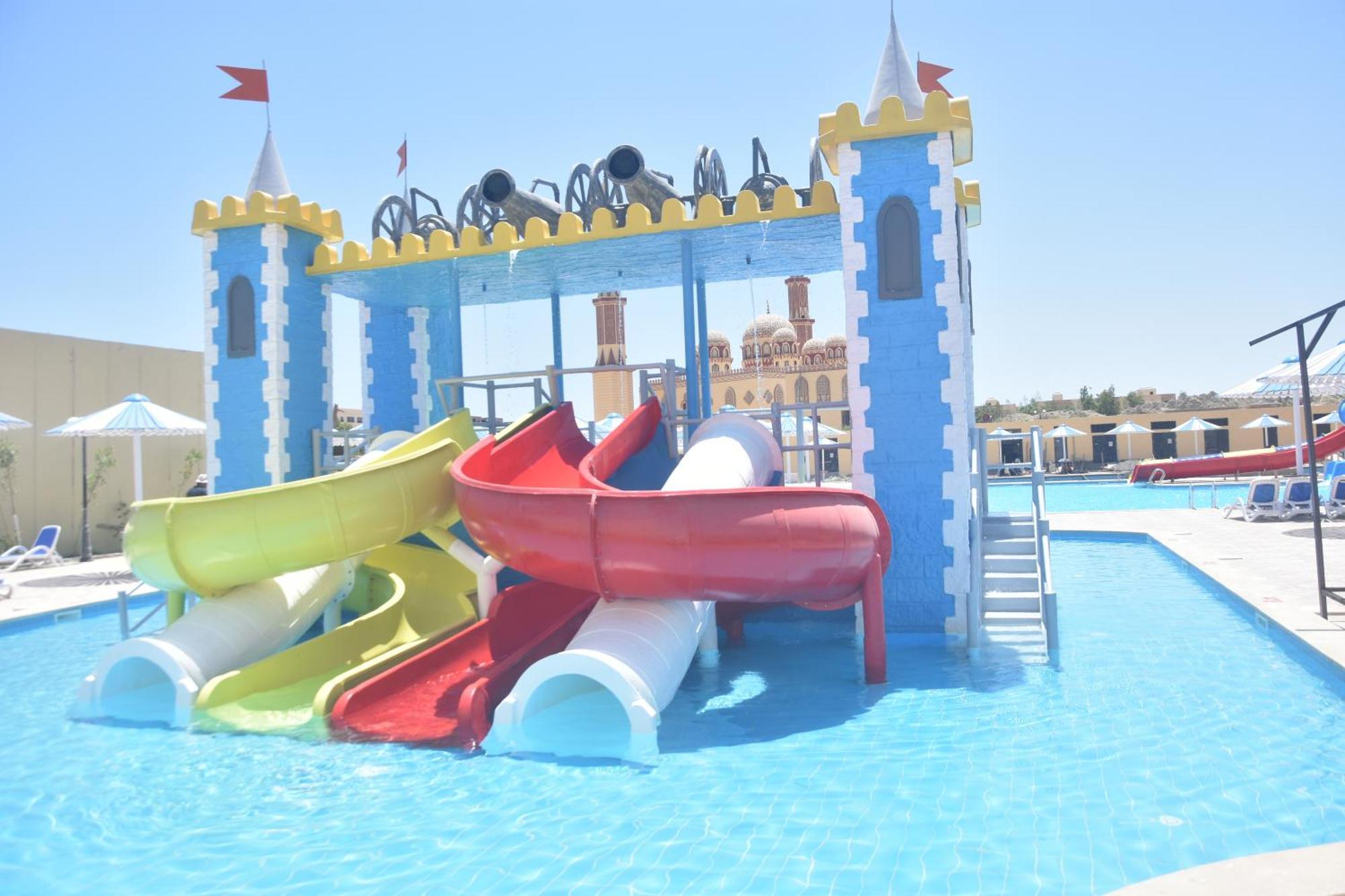 Amc Royal & Spa Resort