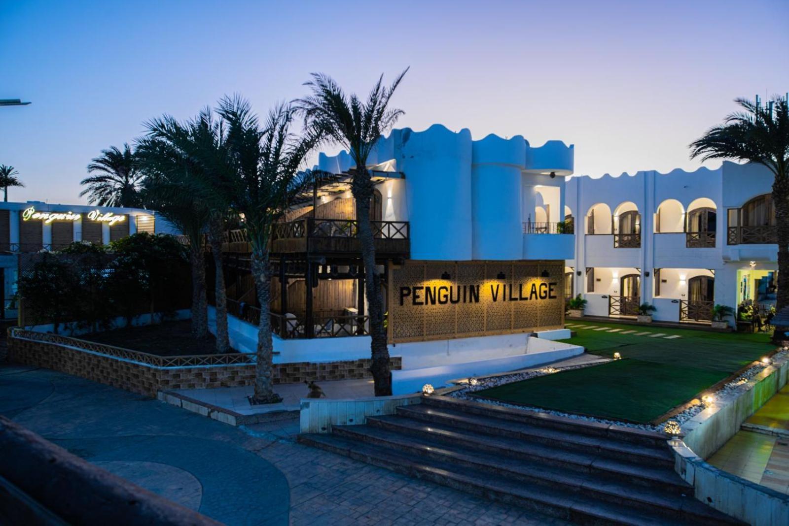 Penguin Village Hotel 3*