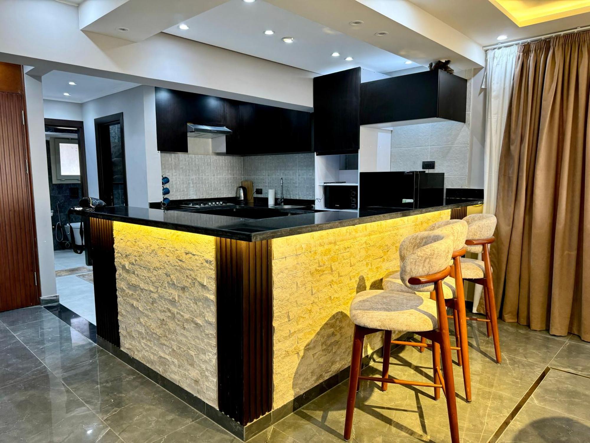 Apartment 2br Luxury Nile View El-maadi