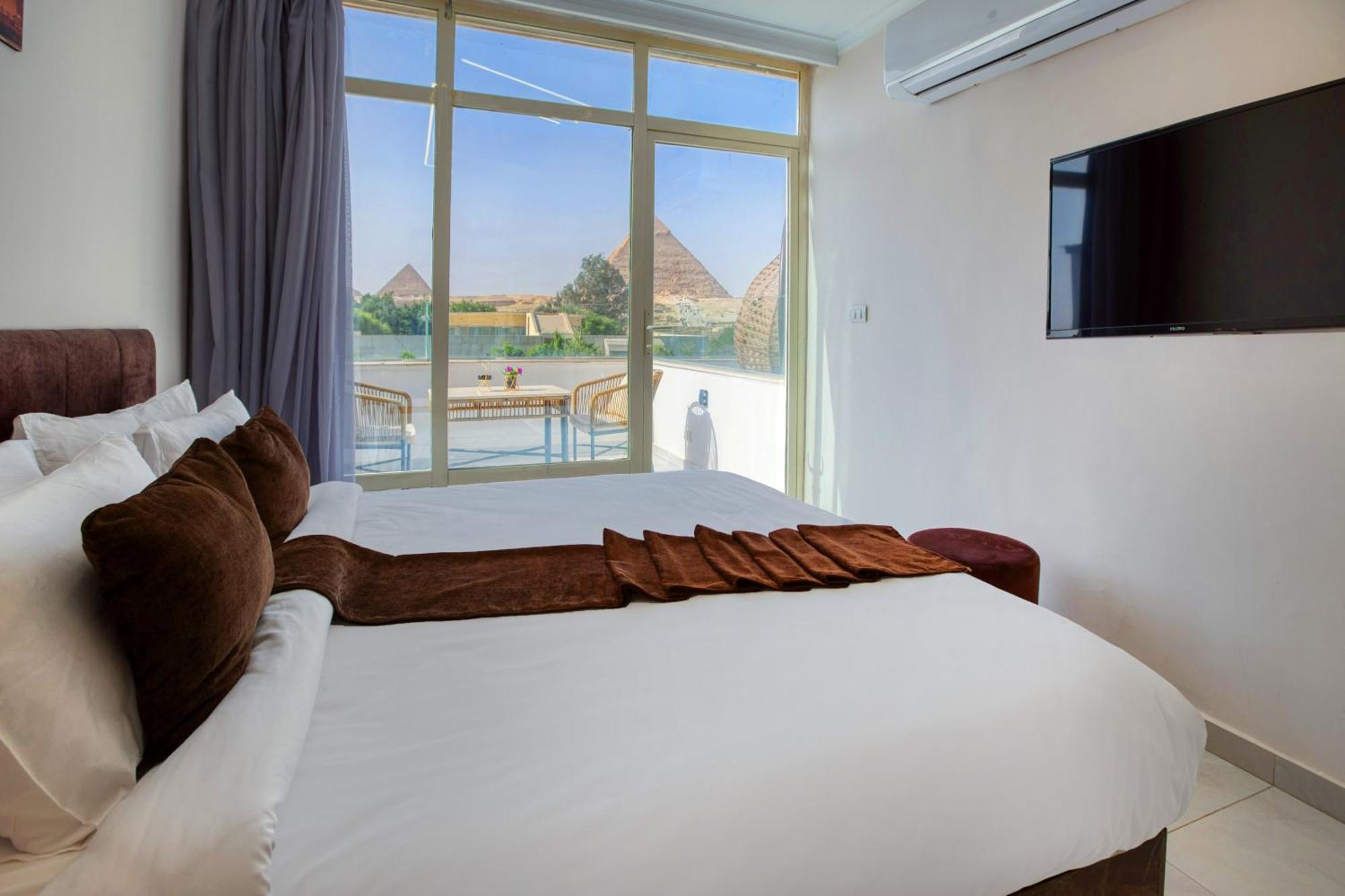 Hostel Shadow Pyramids And Jacuzzi Kafret el-Gabal