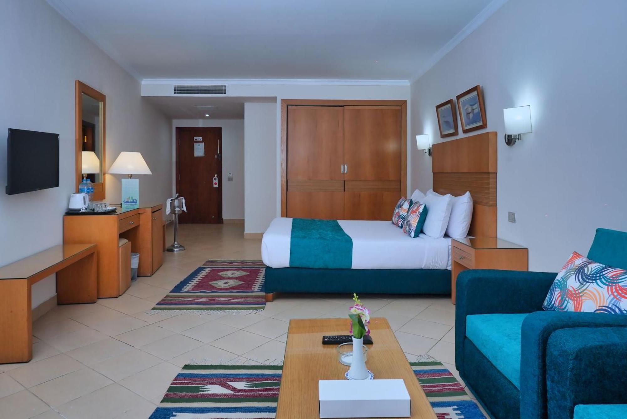 Resort Zahabia Hotel&beach