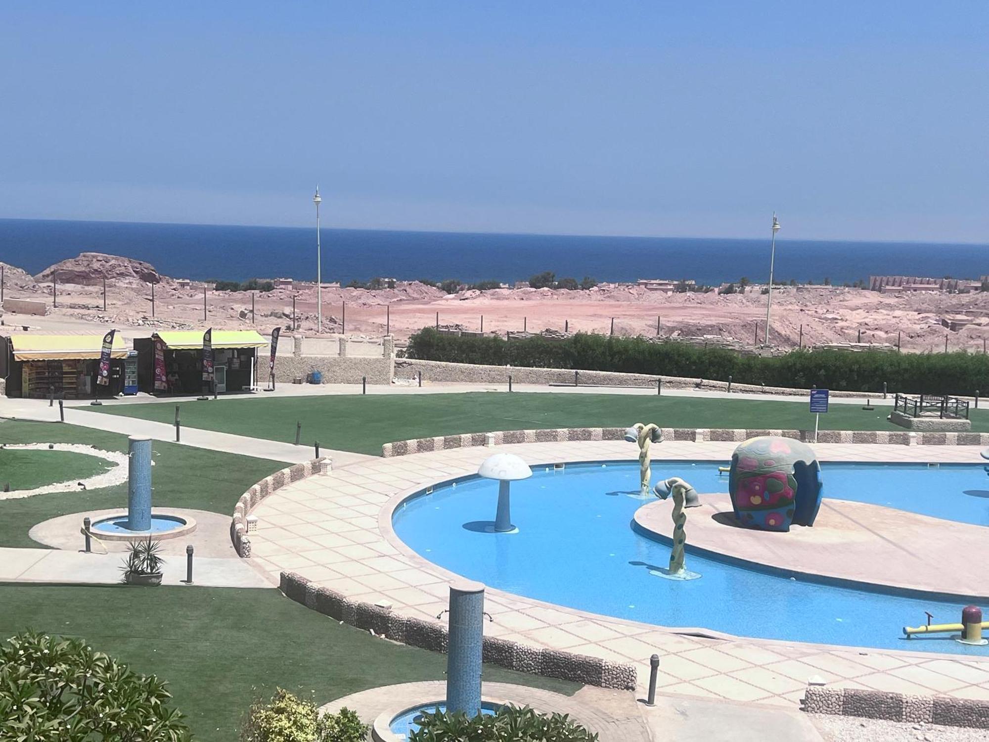 بورتو السخنة Vip اكوا بارك للعائلات الكاريبيان Aqwa Park Apartment Ain Sukhna