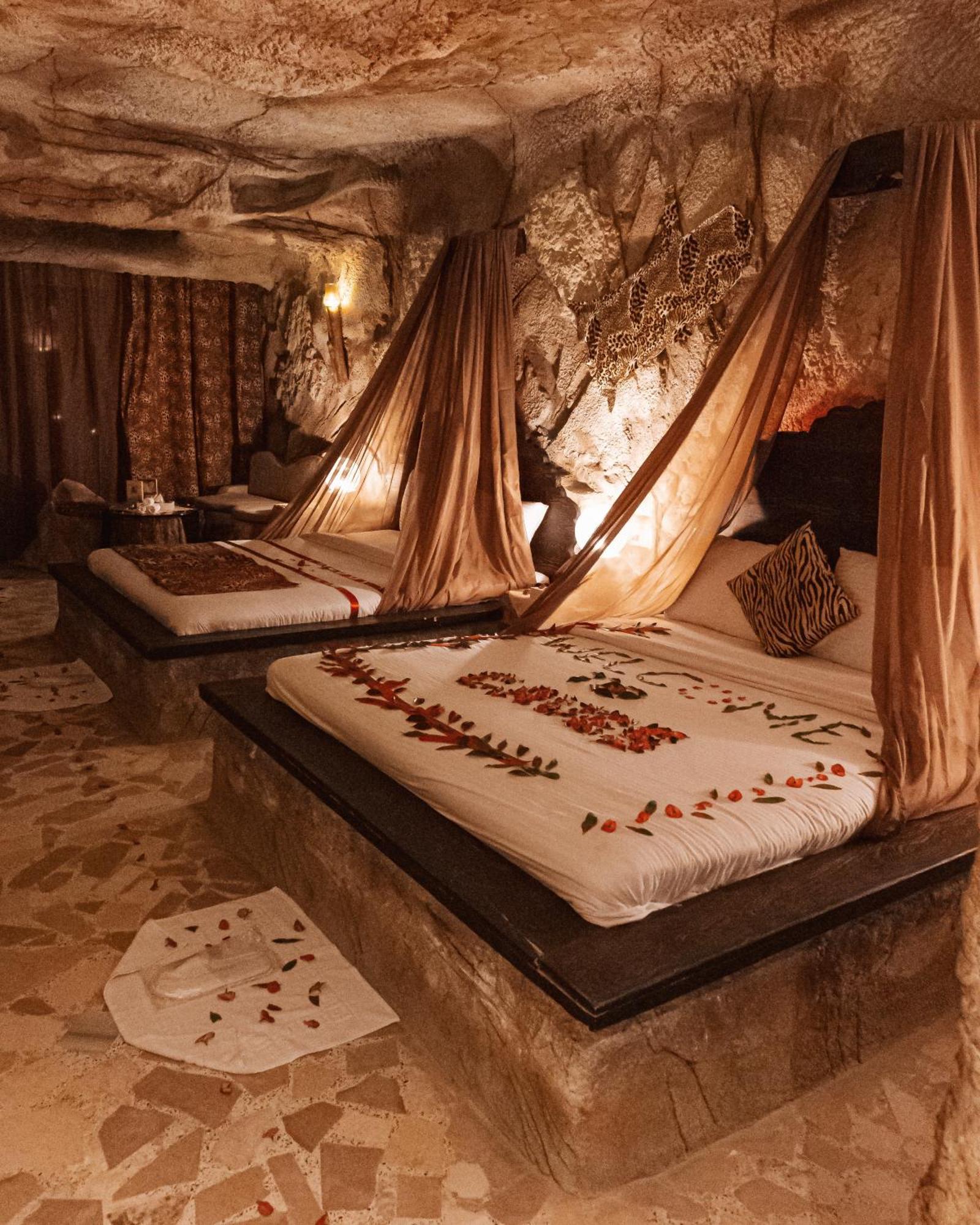 Caves Adults Only 5* Hurgada
