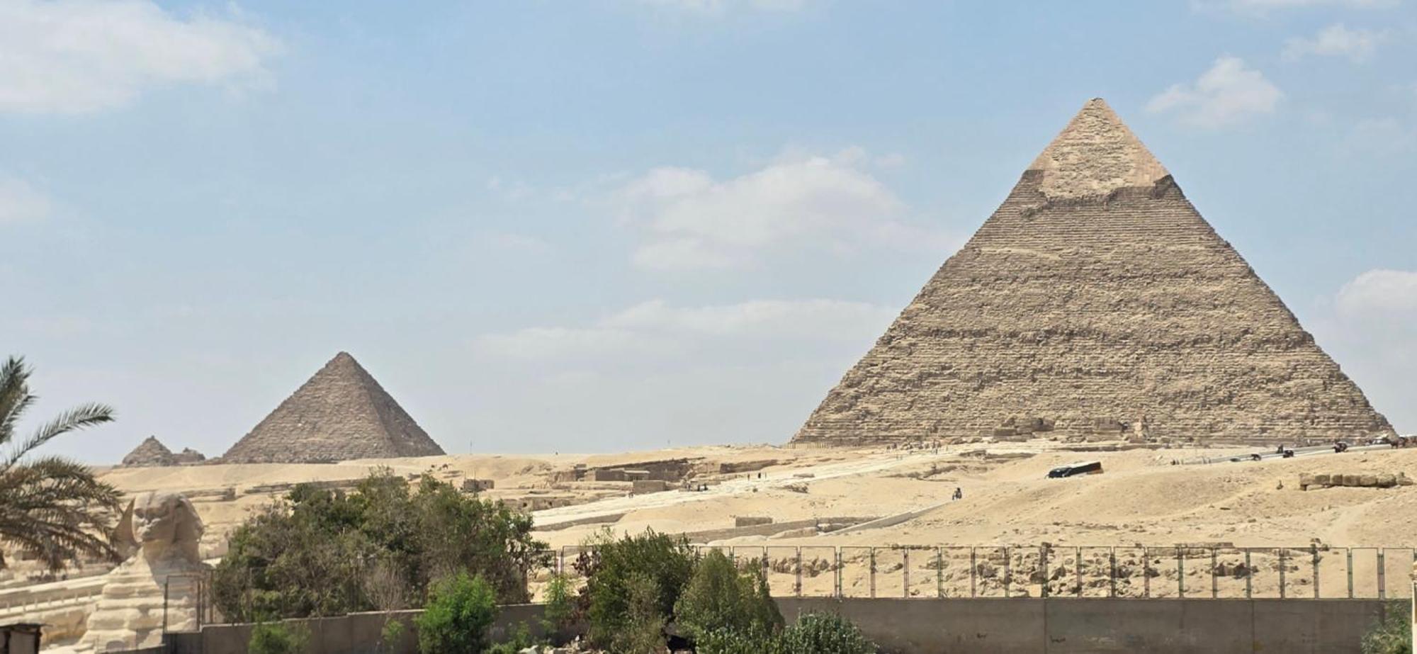 The Heaven Pyramids View Hotel