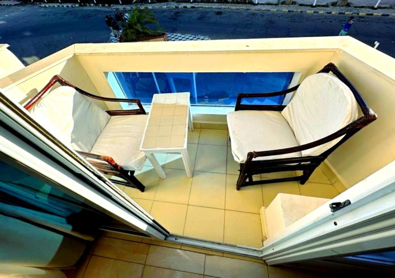 Davinci Beach Family Hotel