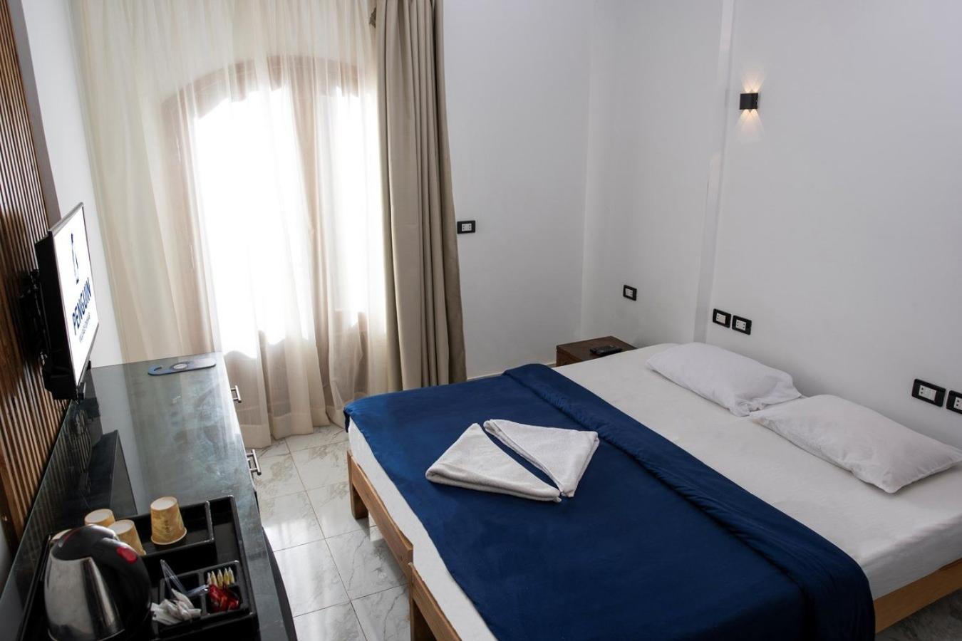 Penguin Village Hotel