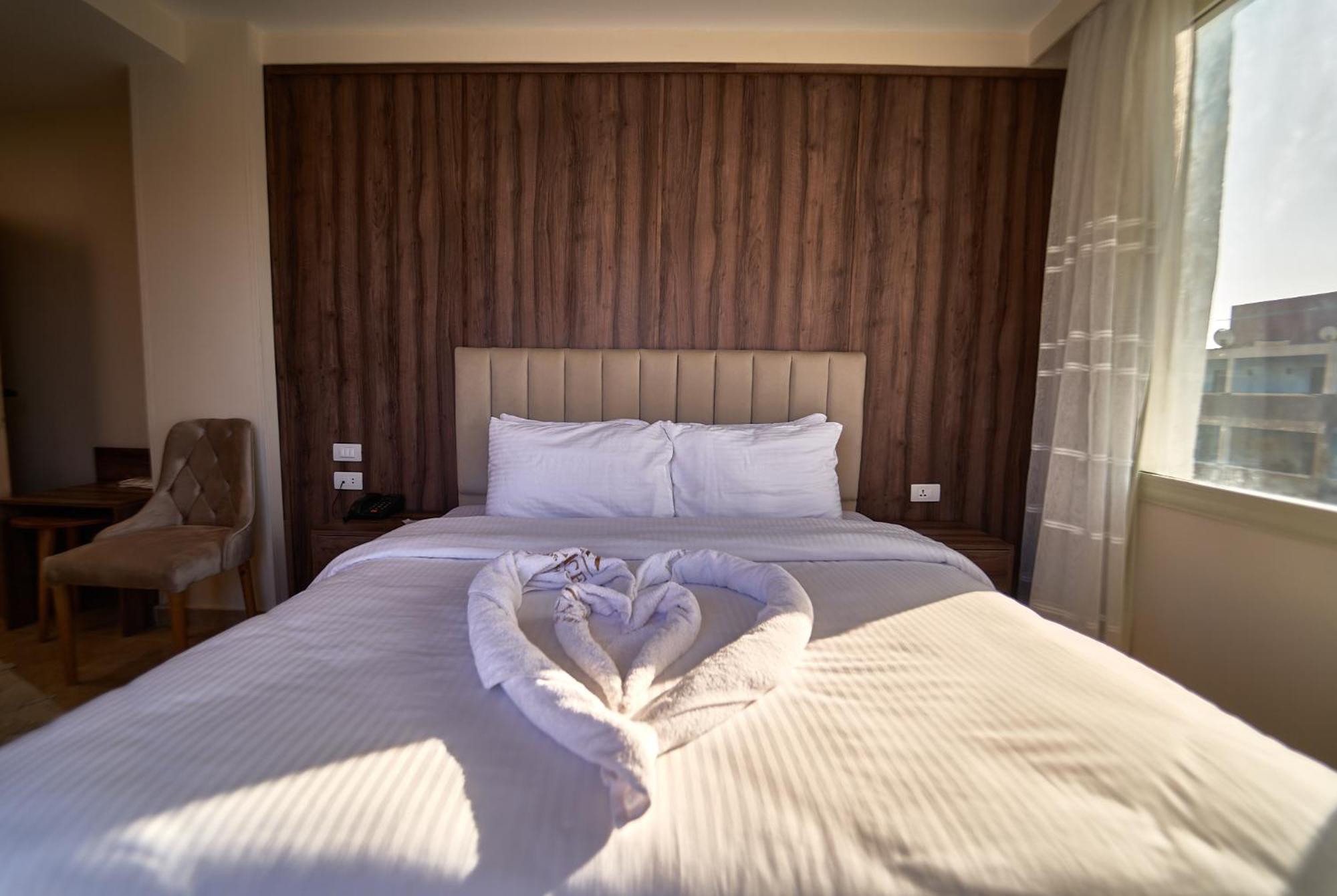The Palace Pyramids Inn 3*