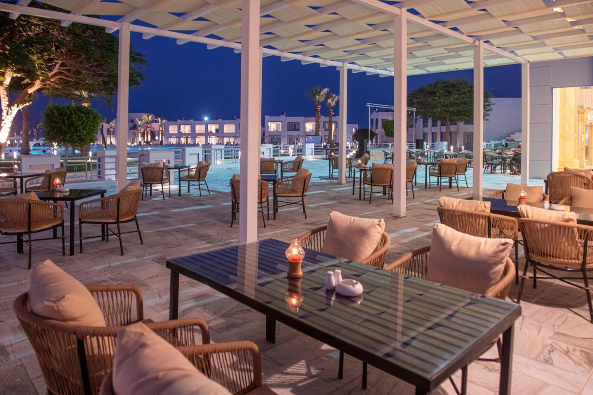 Casa Blue Resort *