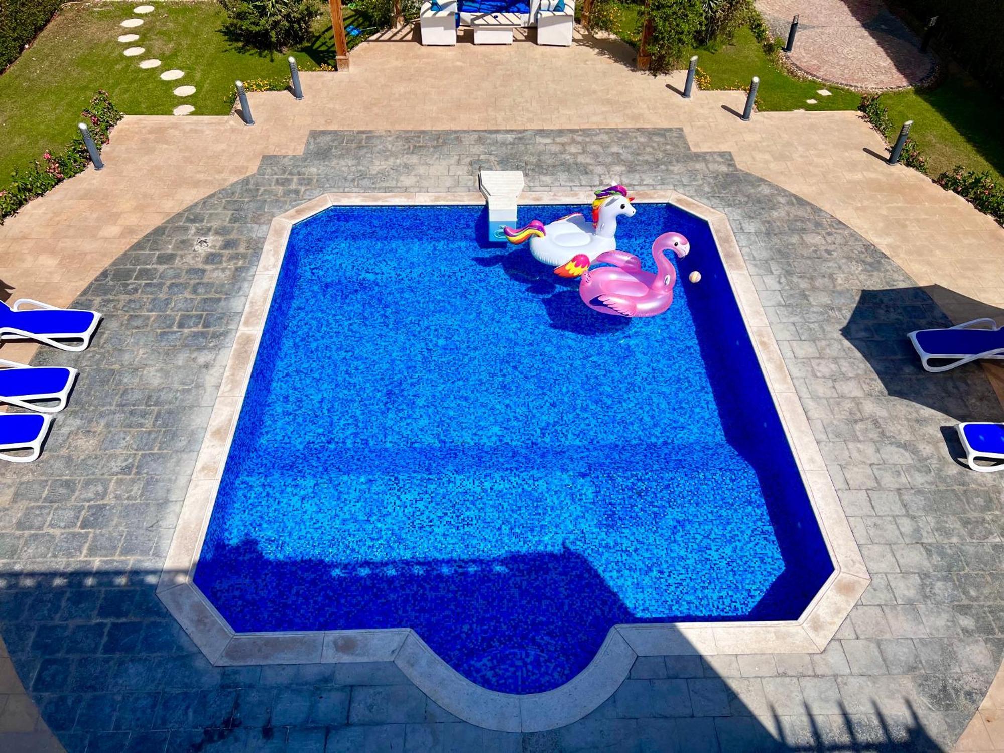 Luxury With Pool In * Hurghada