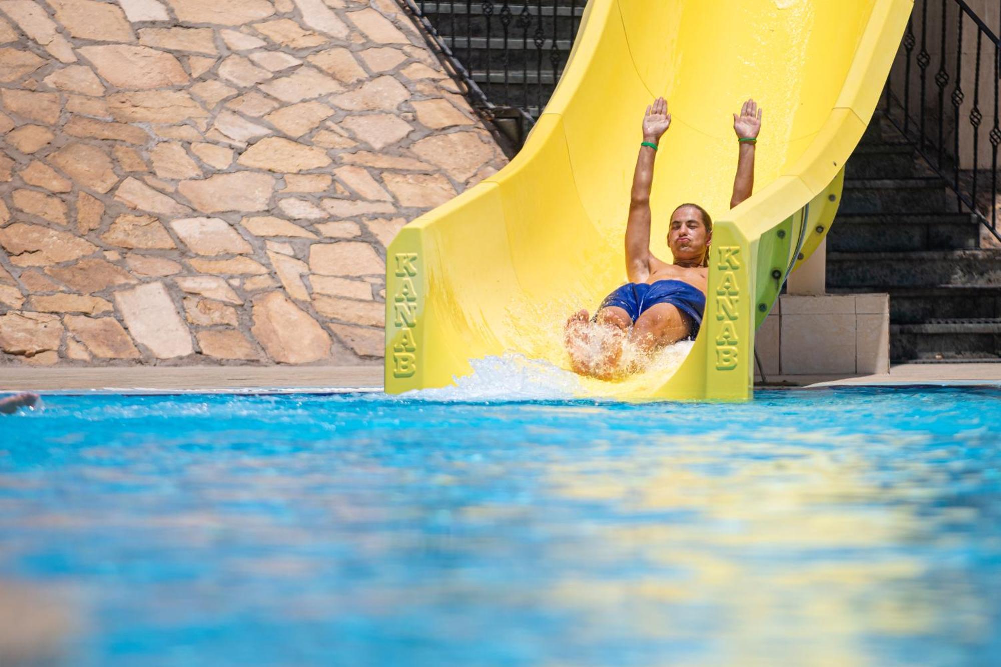 Happy Life Village Resort 4*