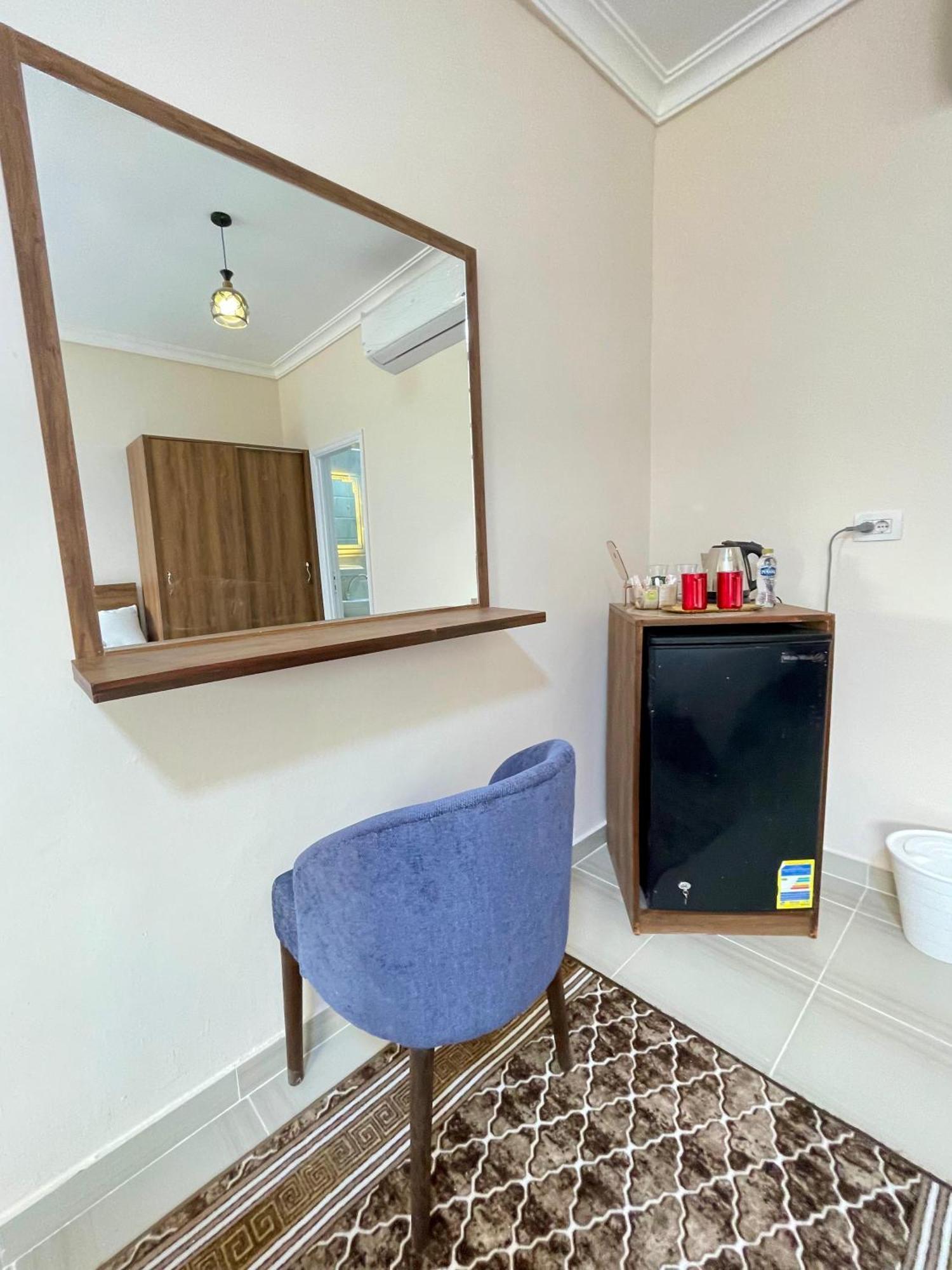 Glamour Pyramids View Hotel Kafret el-Gabal