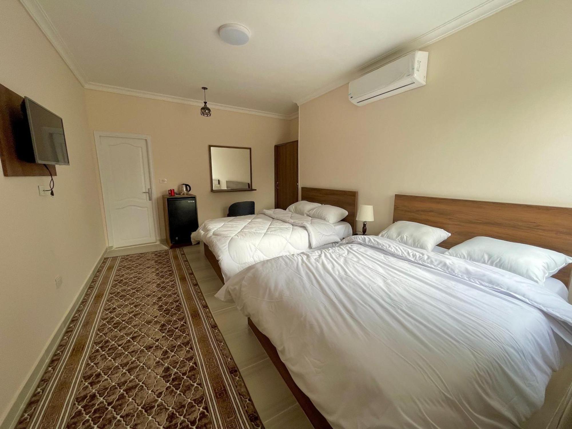Glamour Pyramids View Hotel Kafret el-Gabal