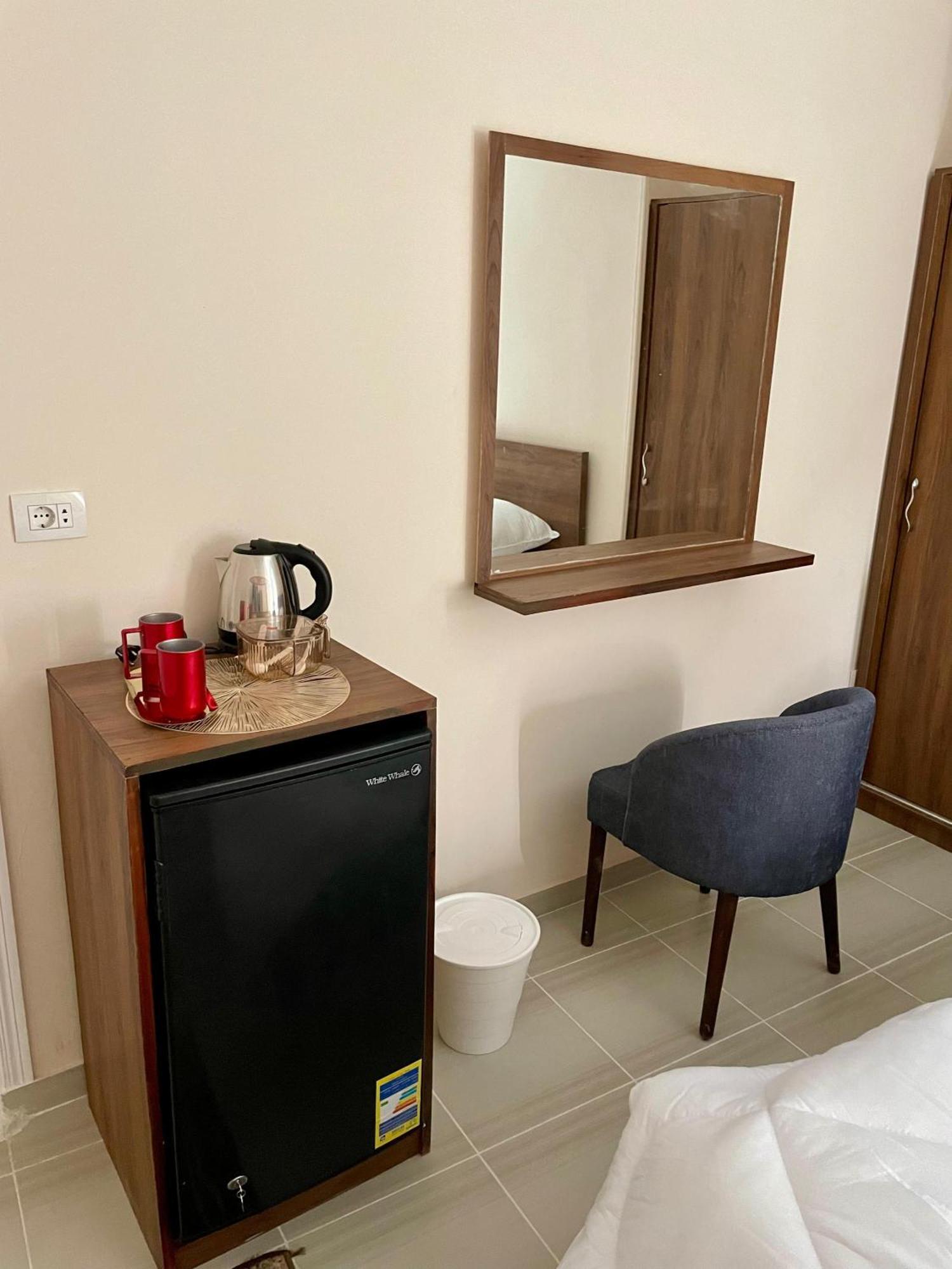 Glamour Pyramids View Hotel 3*