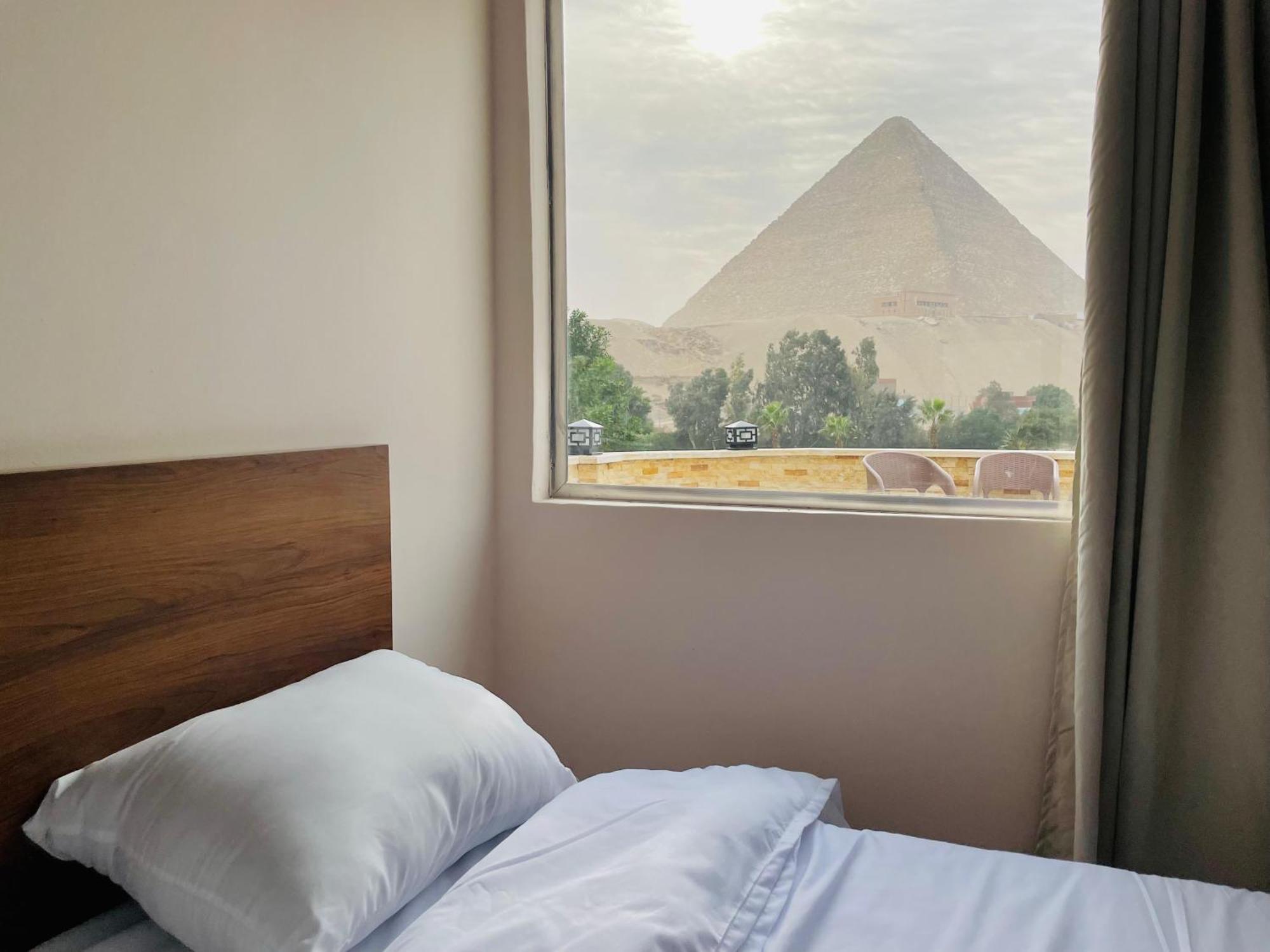 Glamour Pyramids View 3* Kafret el-Gabal