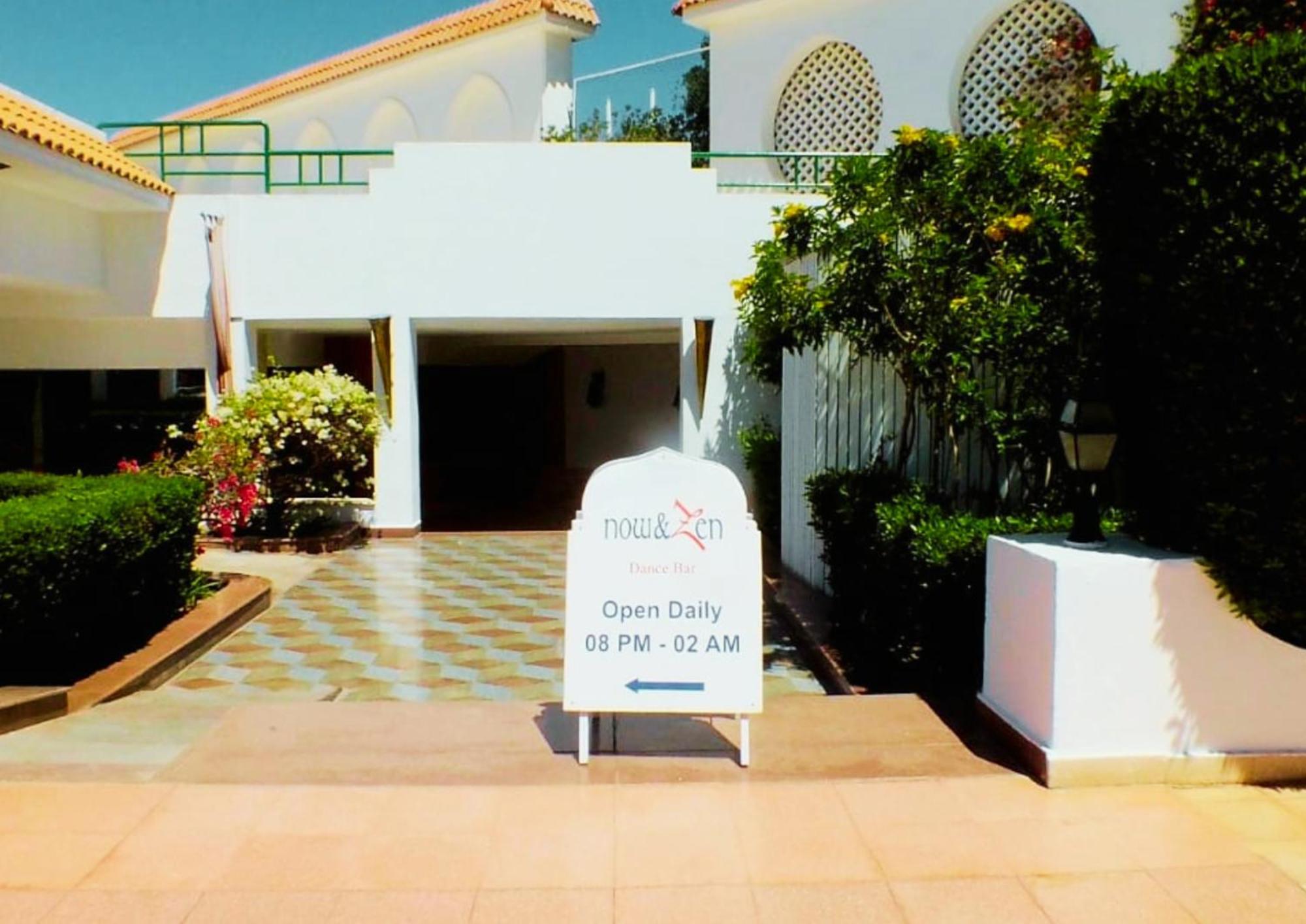 Luxury Hills Otel