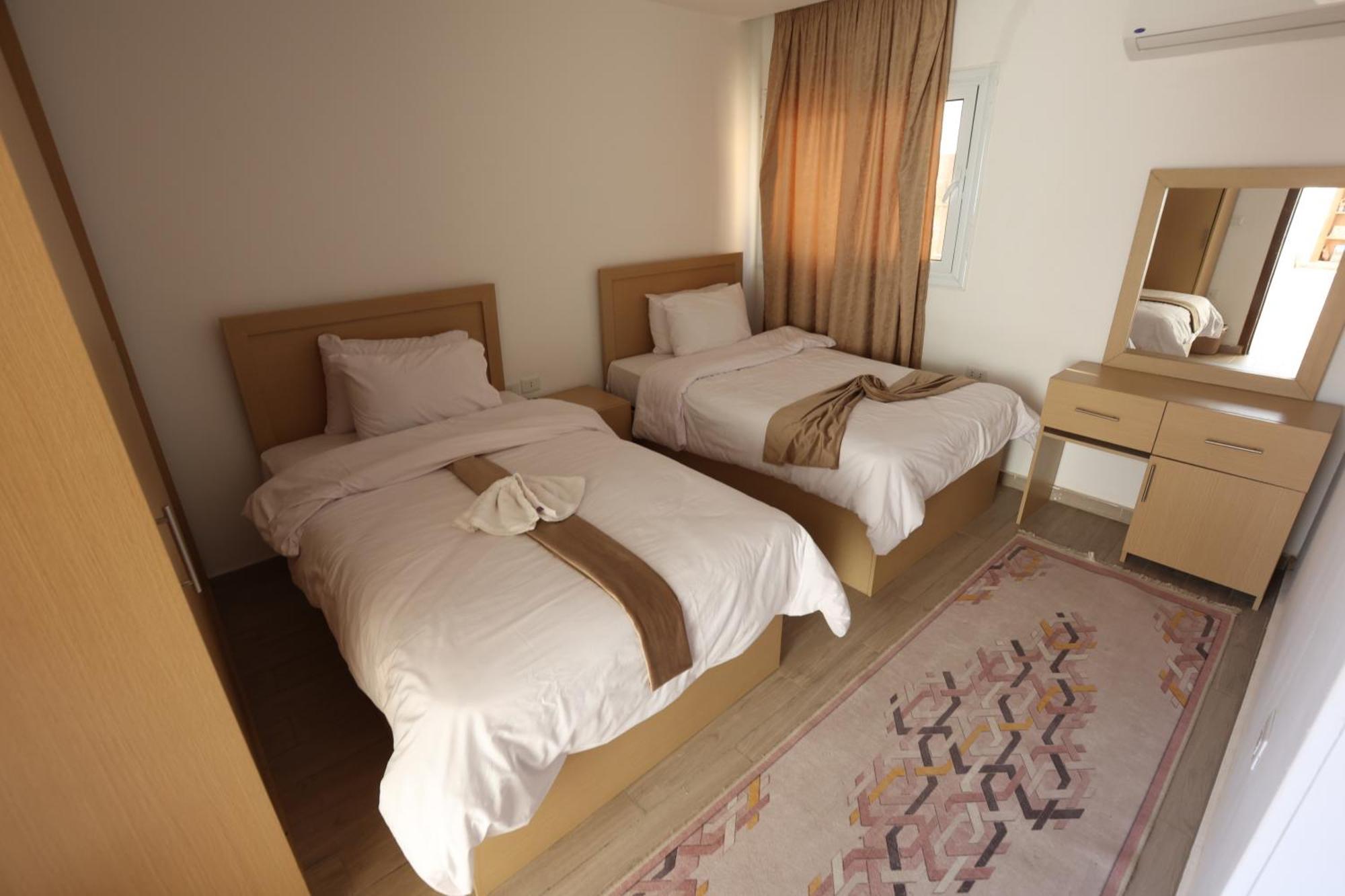 Eagles Pyramids View Hotel Kafrat al Jabal