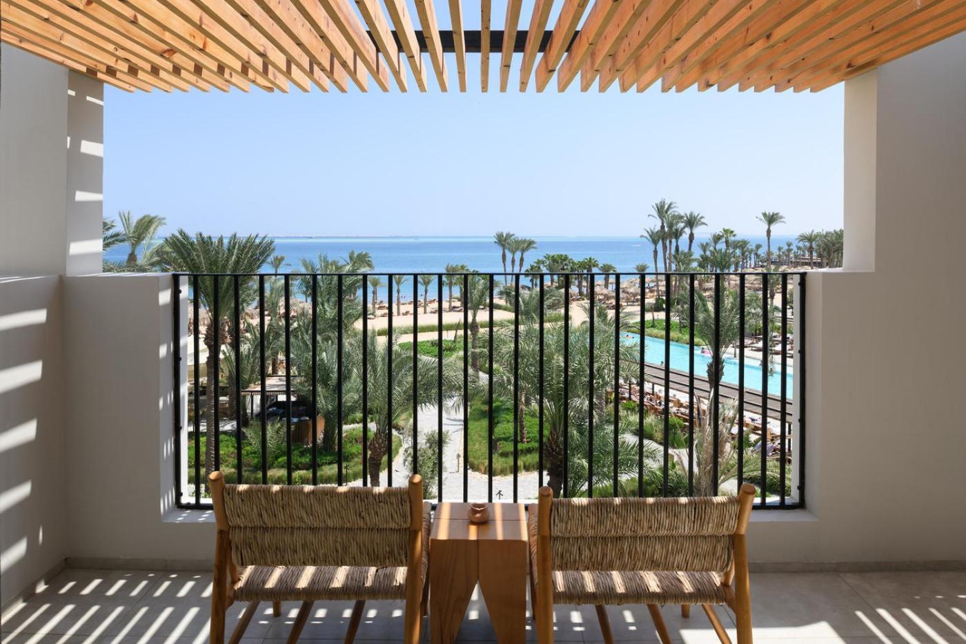 Serry Hotel
