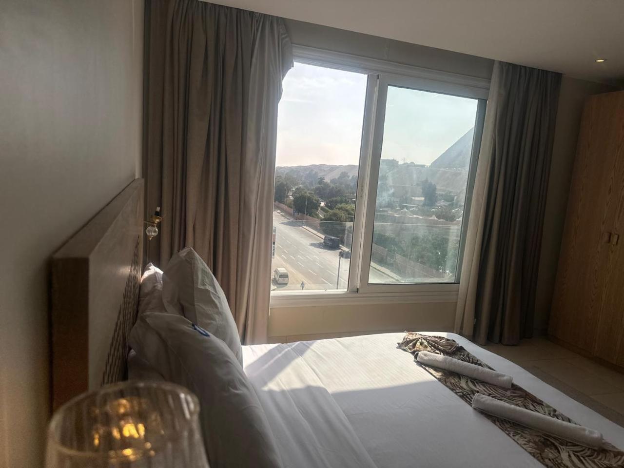 Doudou Pyramids View