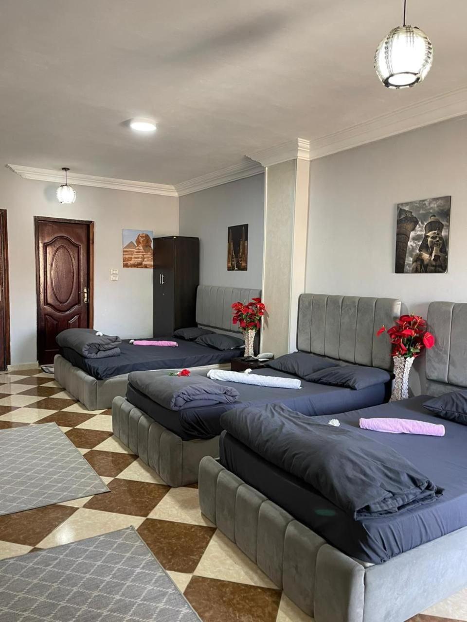 Hotel Pyramids International Kafret el-Gabal