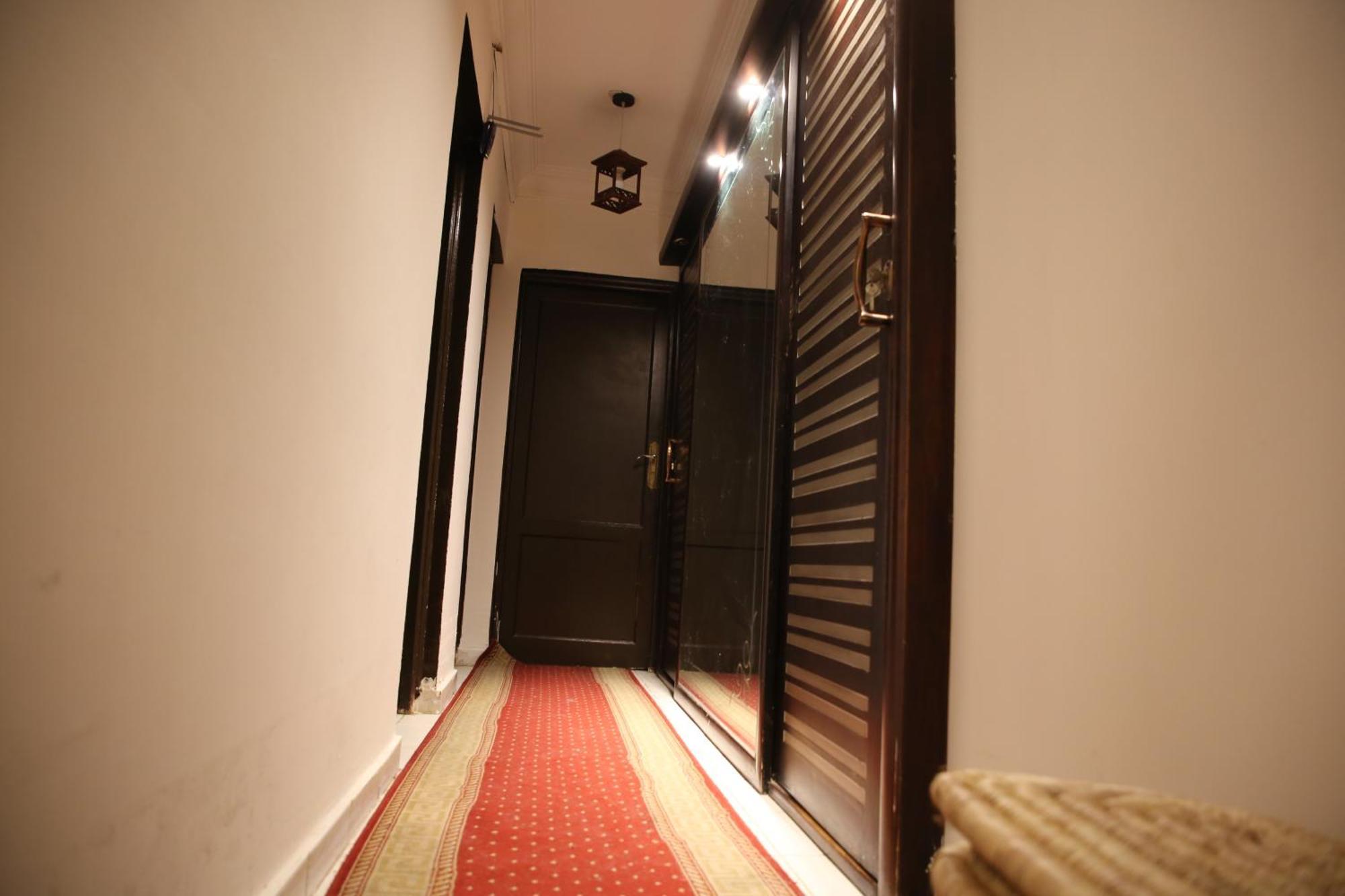 Homestay Females Only Private Bedroom With Me Rehab Cairo