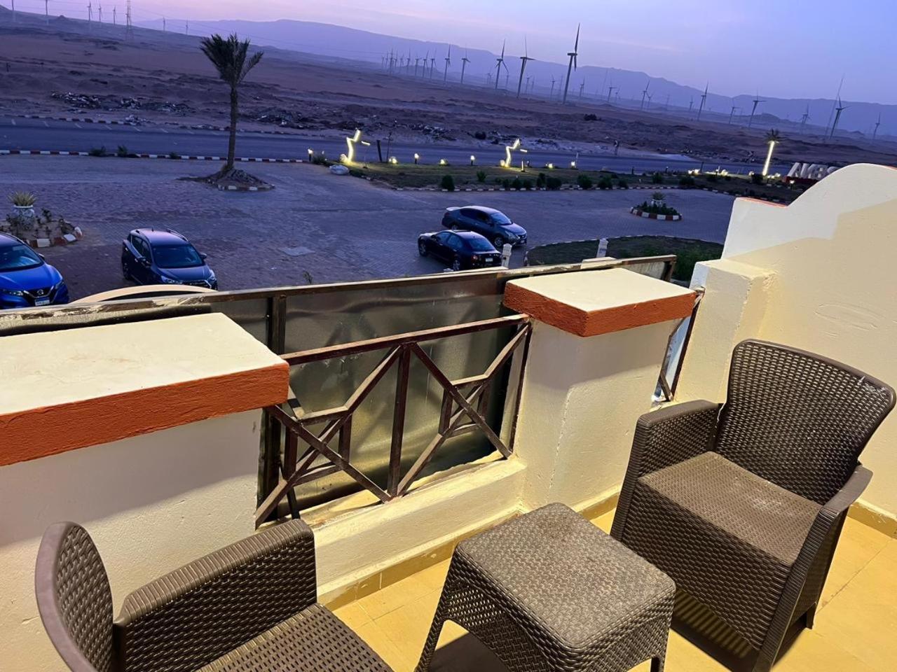 La Sirena Double With Mountain View, Families And Couples Only, Extra Of 180 Egyptian Pounds Per Adult Person Per ,to Be Paid To The Ain Suchna