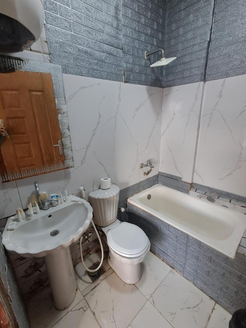 Premium Pyramids Hotel