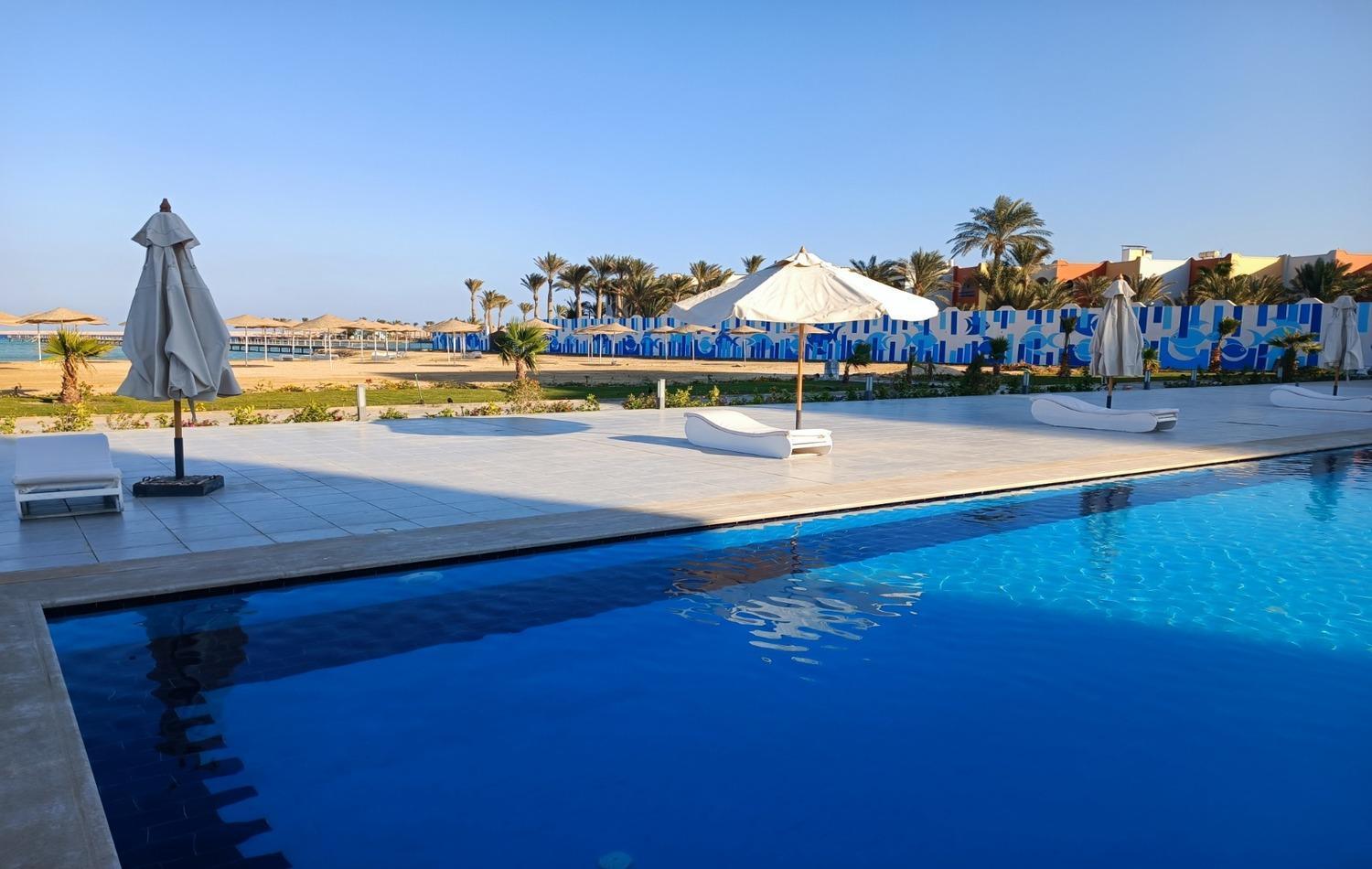 Seaview Steps From Downtown, Free Wifi Apartment *