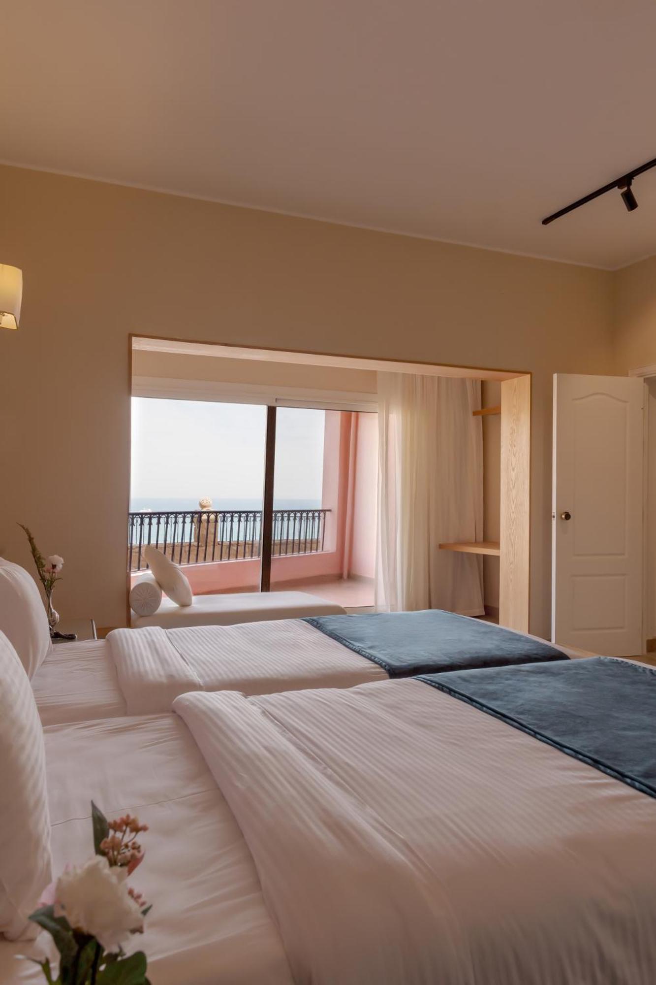 La Siesta Al Sokhna Hotel