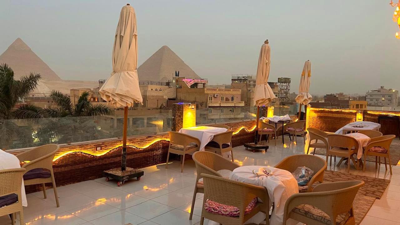 Pyramids Express View Hotel 3*