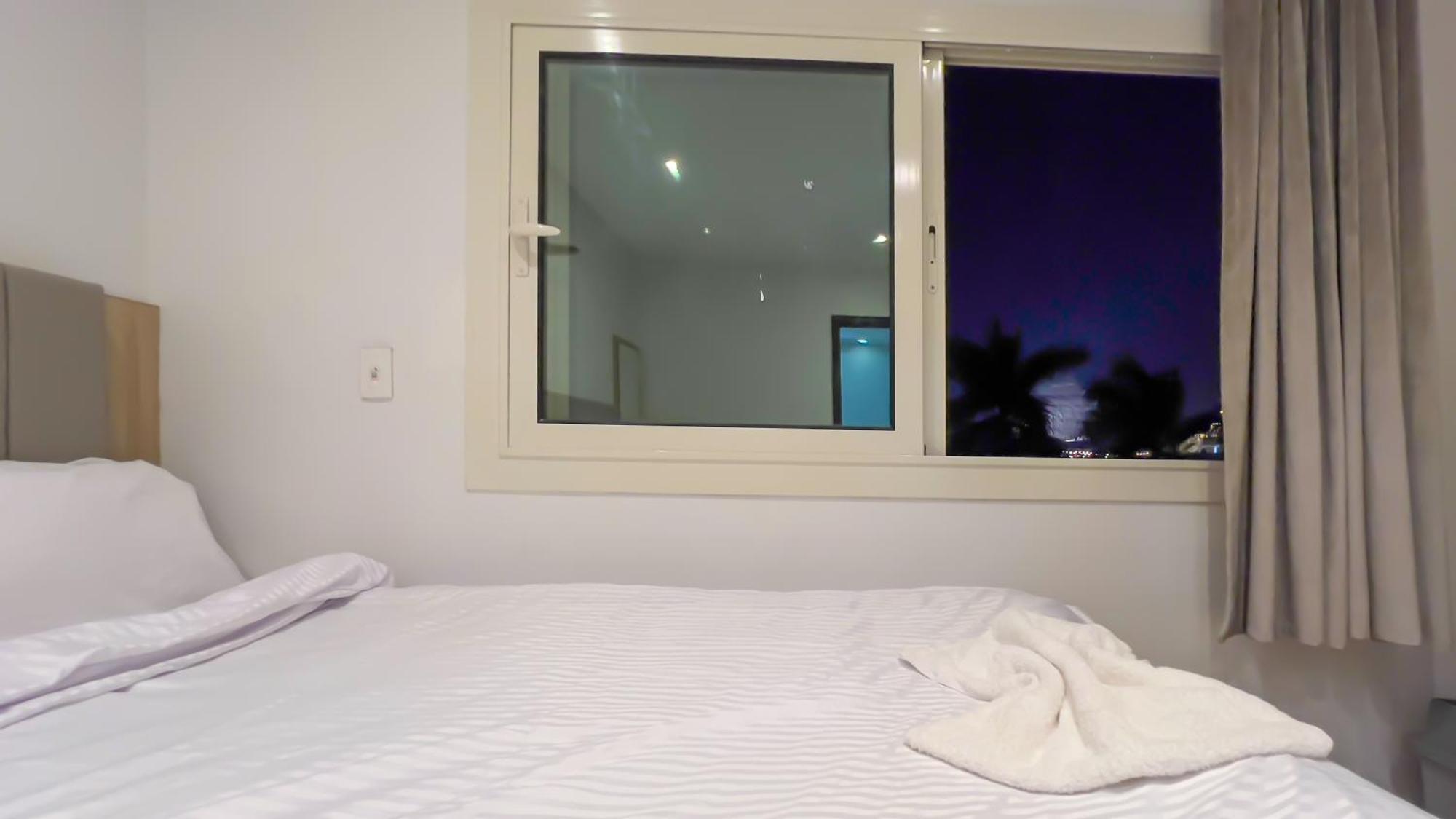 Pyramids Express View Hotel Kafrat al Jabal