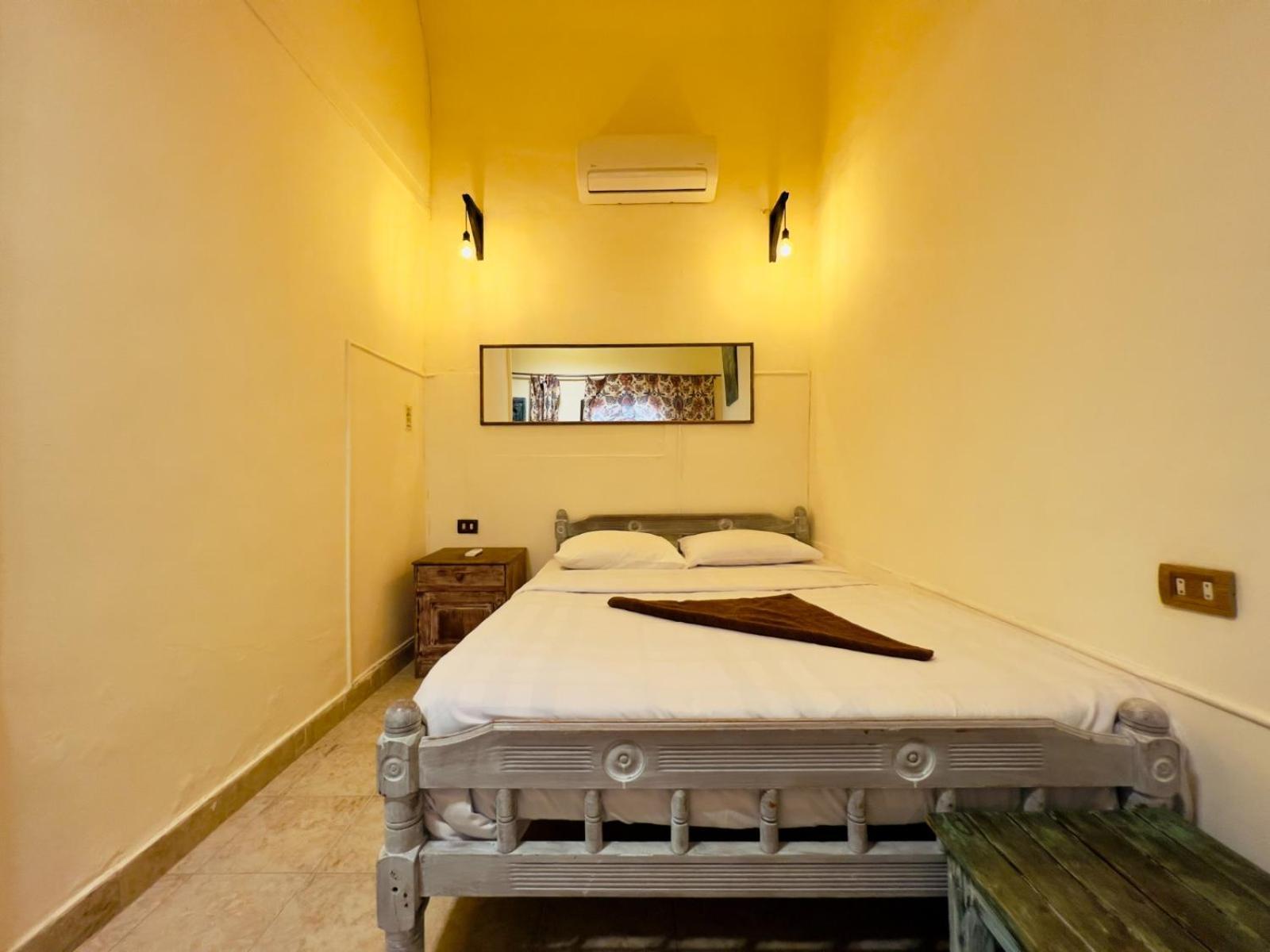 Hostel Mirage Village