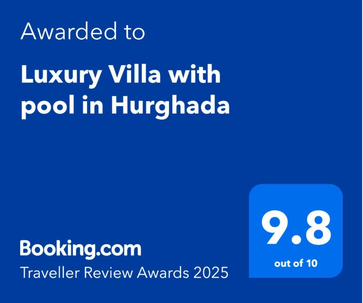 Villa Luxury With Pool In