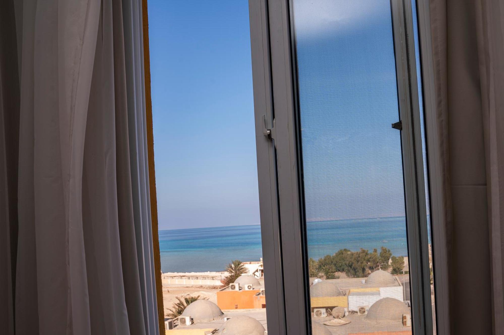 Al-dora Hotel