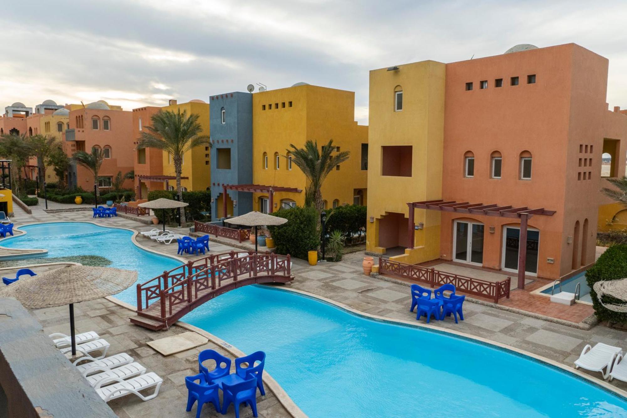 Al-dora Hotel 3*