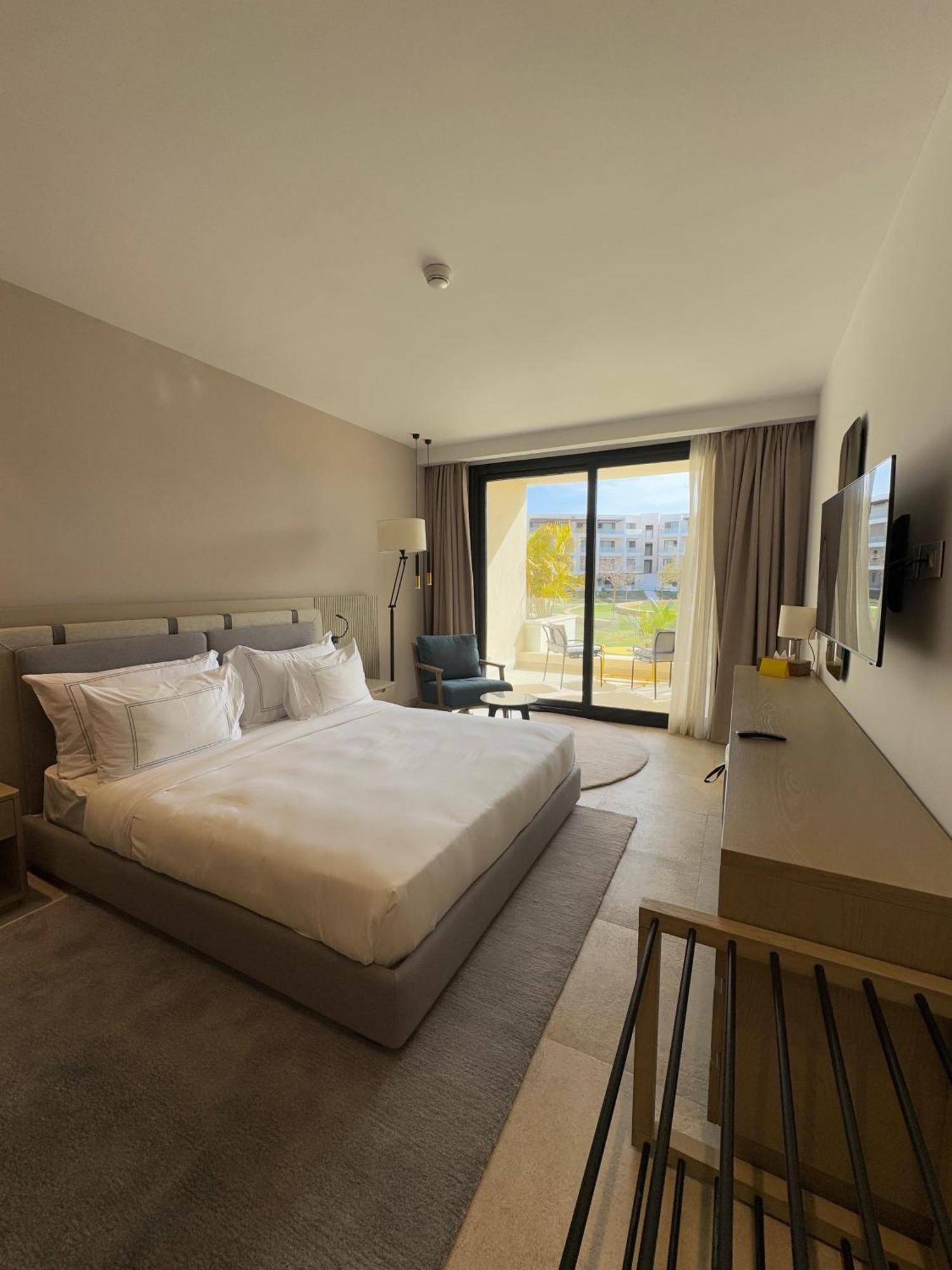 The G Einbay Golf Hotel
