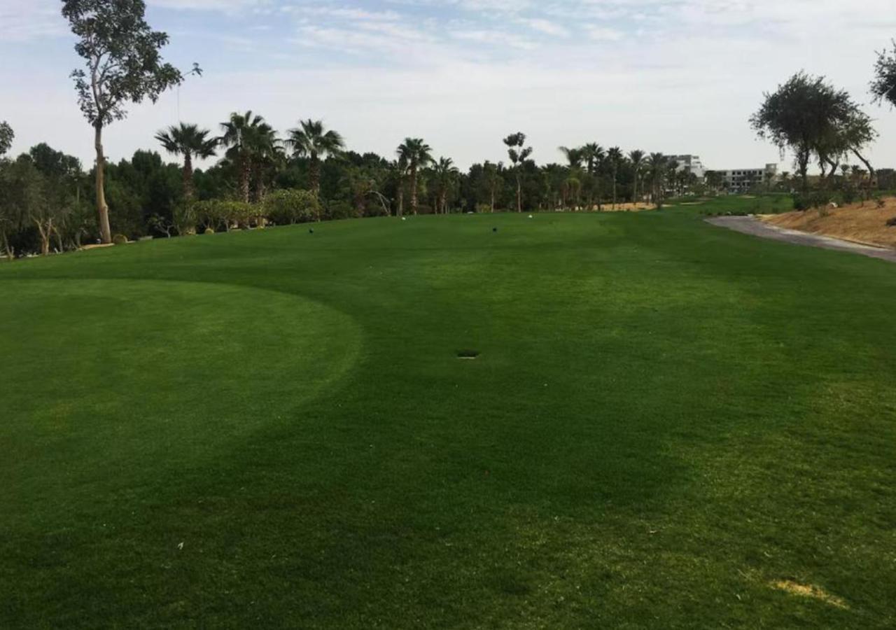 Villa Luxury 5br With Sea View & Garden In Einbay Ain Sukhna